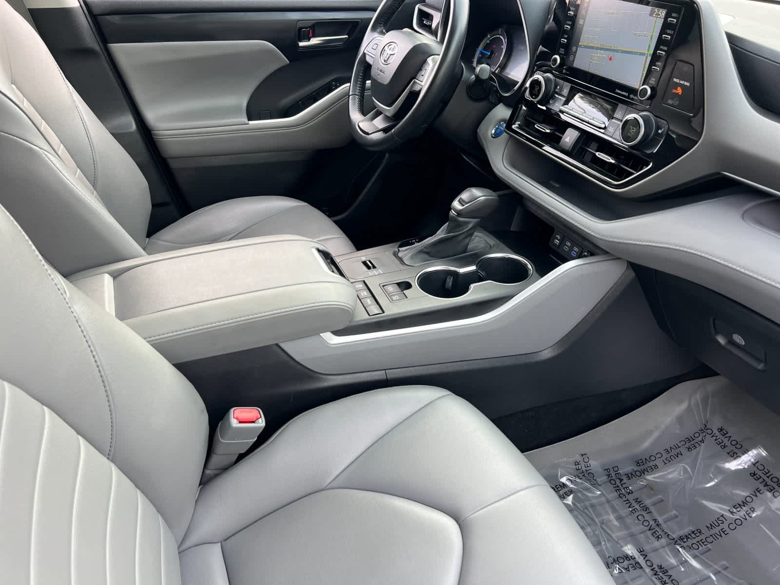 Thumbnail: 2022 Toyota Highlander - 17