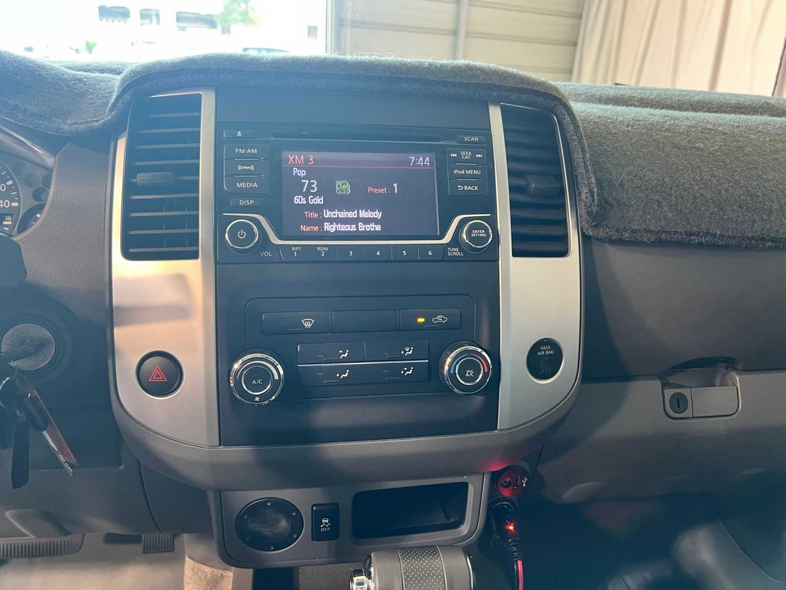 Thumbnail: 2017 Nissan Frontier - 24