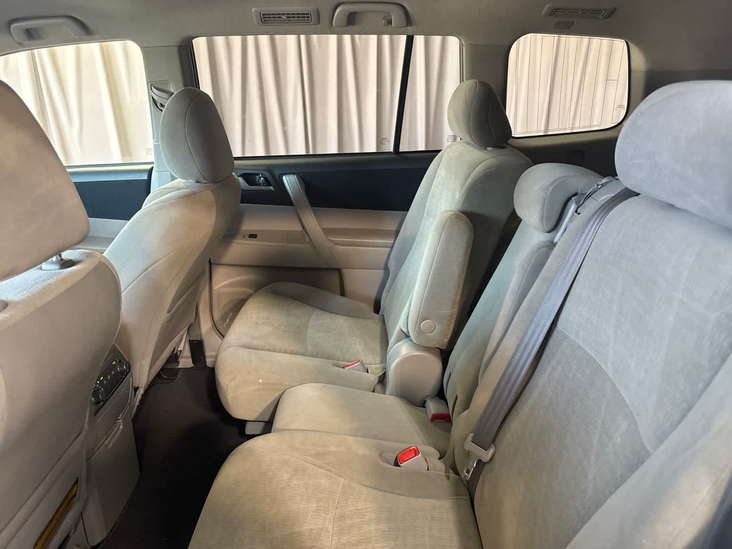 Thumbnail: 2013 Toyota Highlander - 12