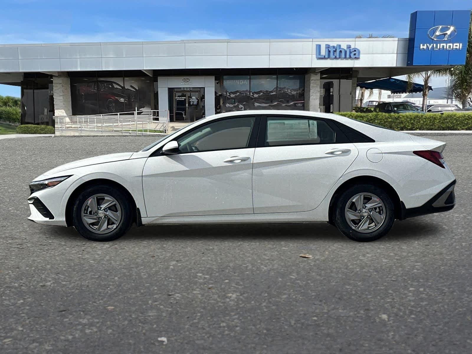 Thumbnail: 2026 Hyundai Elantra - 5