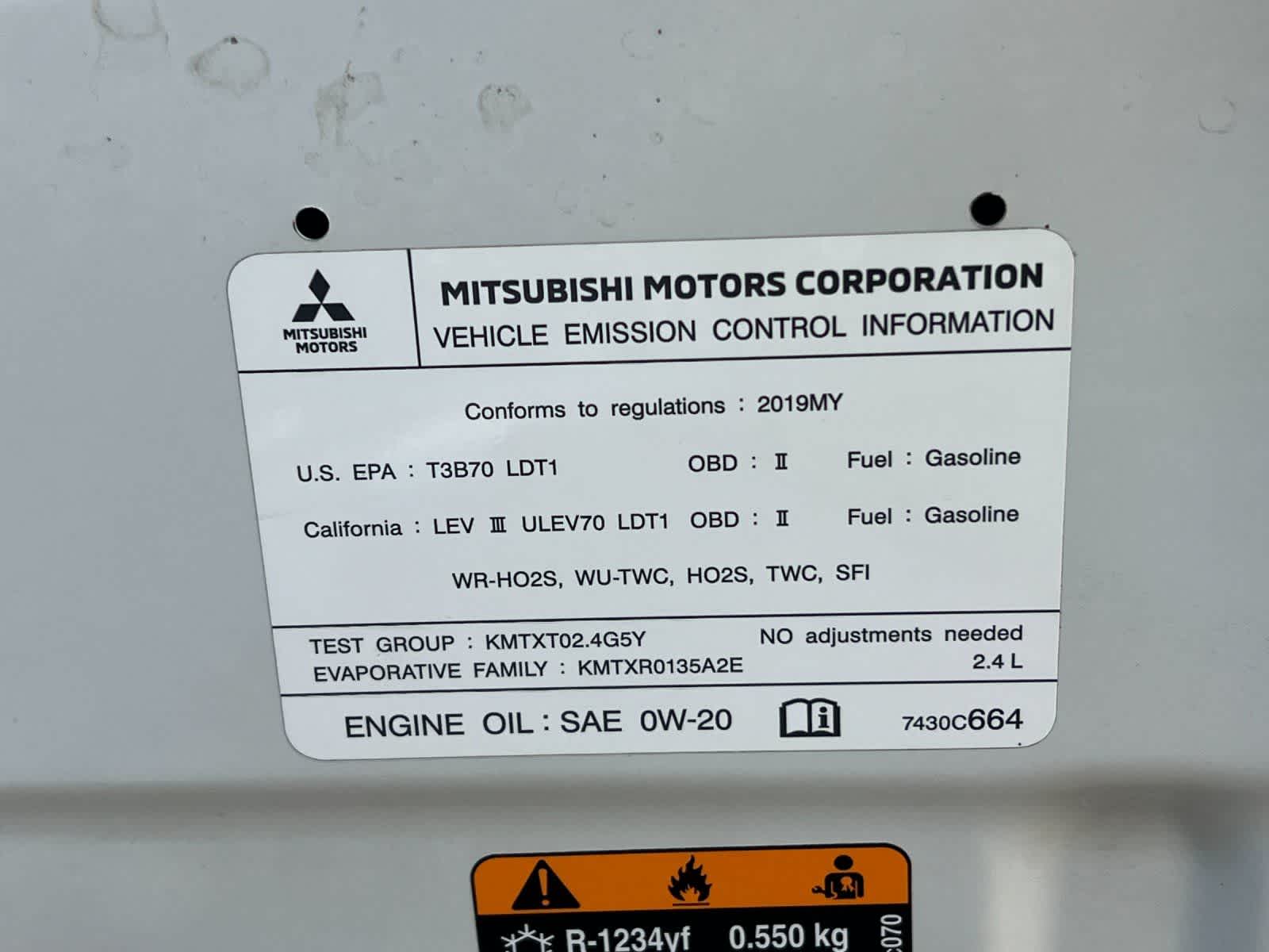 Thumbnail: 2019 Mitsubishi Outlander - 29