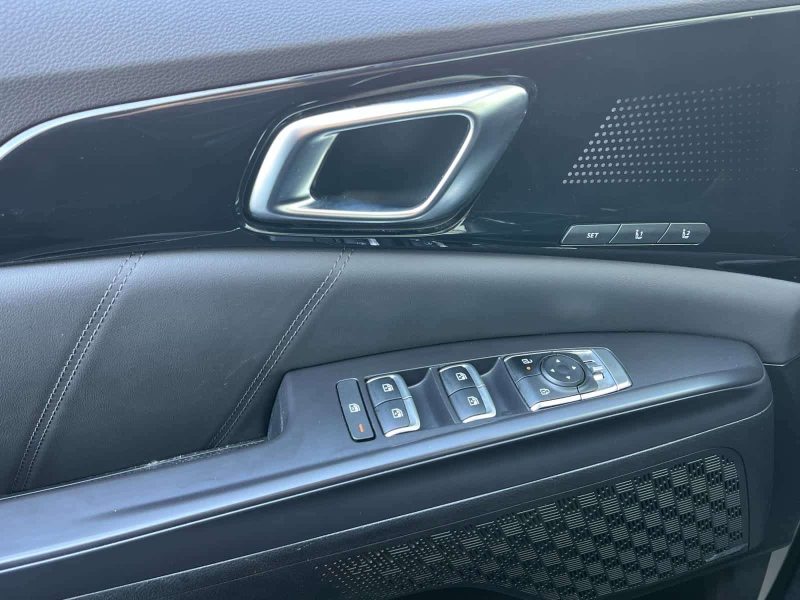 Thumbnail: 2025 Kia Carnival - 13