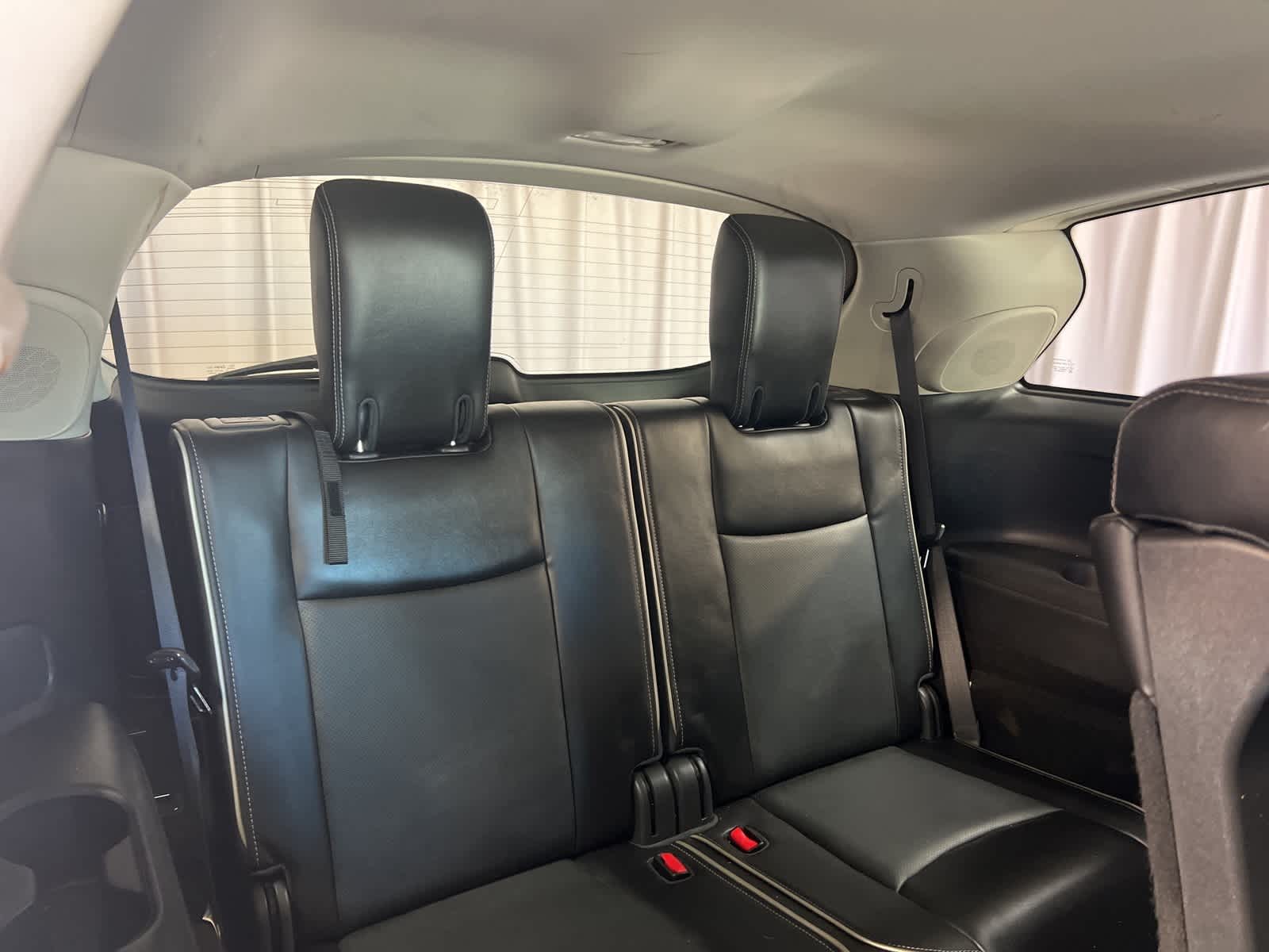 Thumbnail: 2017 INFINITI QX60 - 14