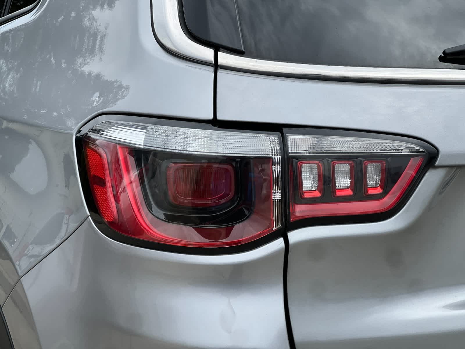 Thumbnail: 2019 Jeep Compass - 28