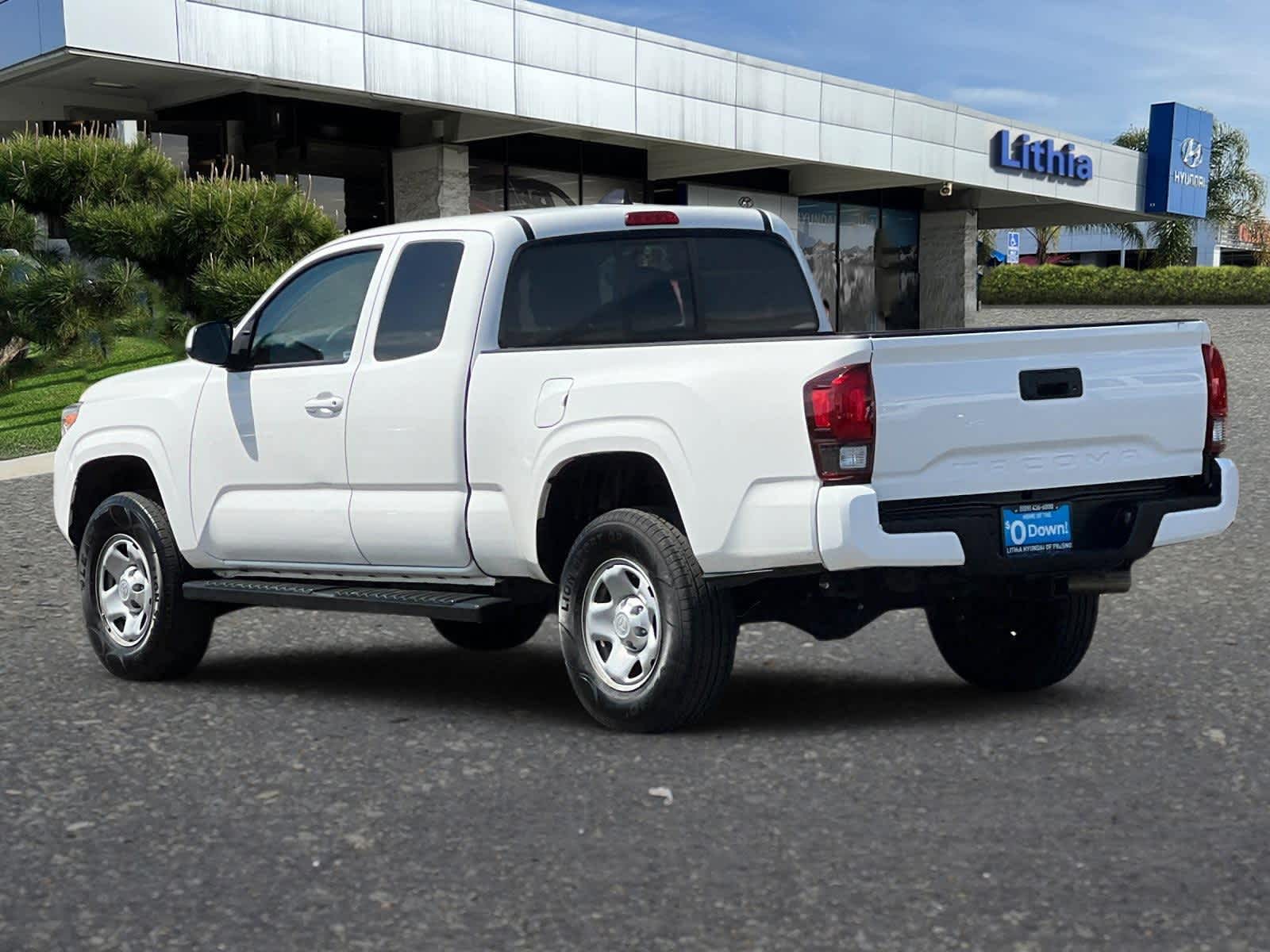 Thumbnail: 2023 Toyota Tacoma - 6