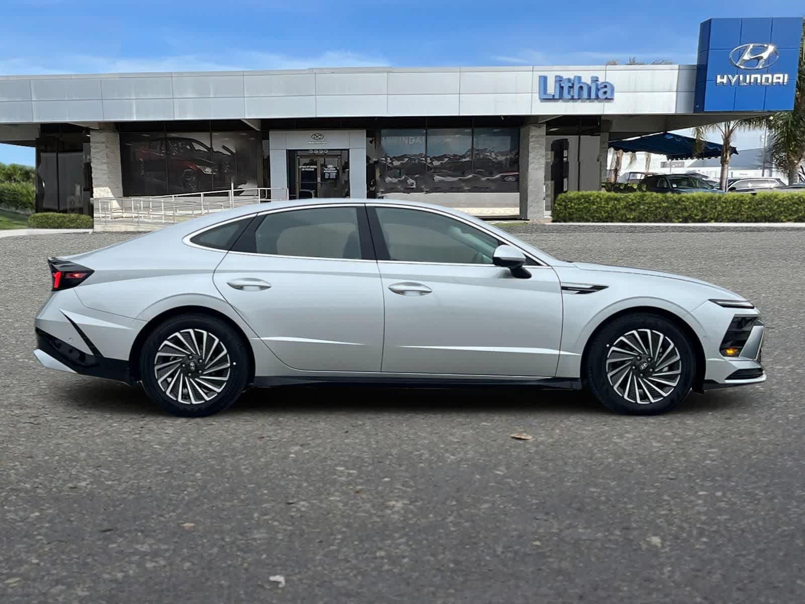 Thumbnail: 2026 Hyundai Sonata - 9