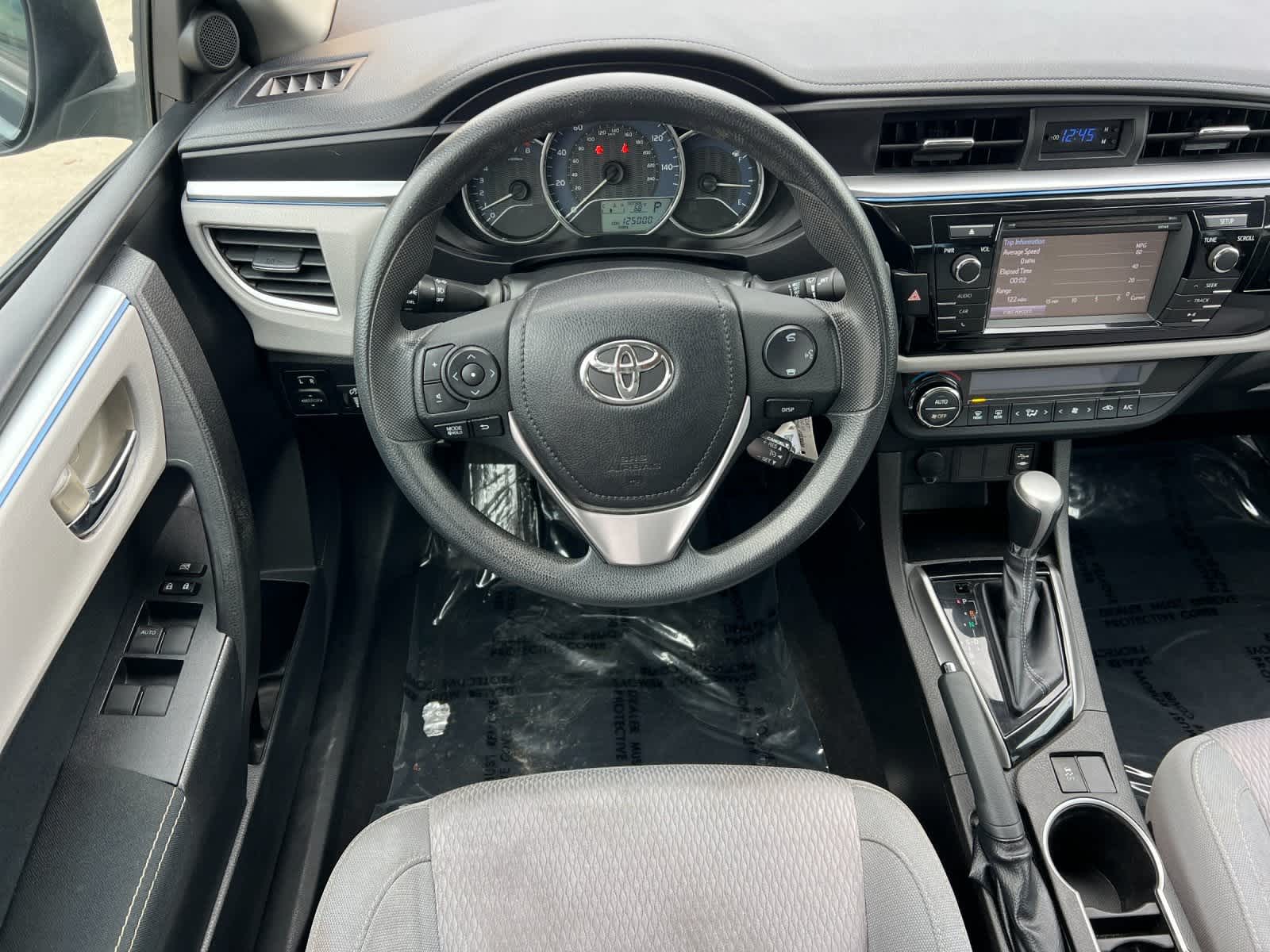 Thumbnail: 2014 Toyota Corolla - 15