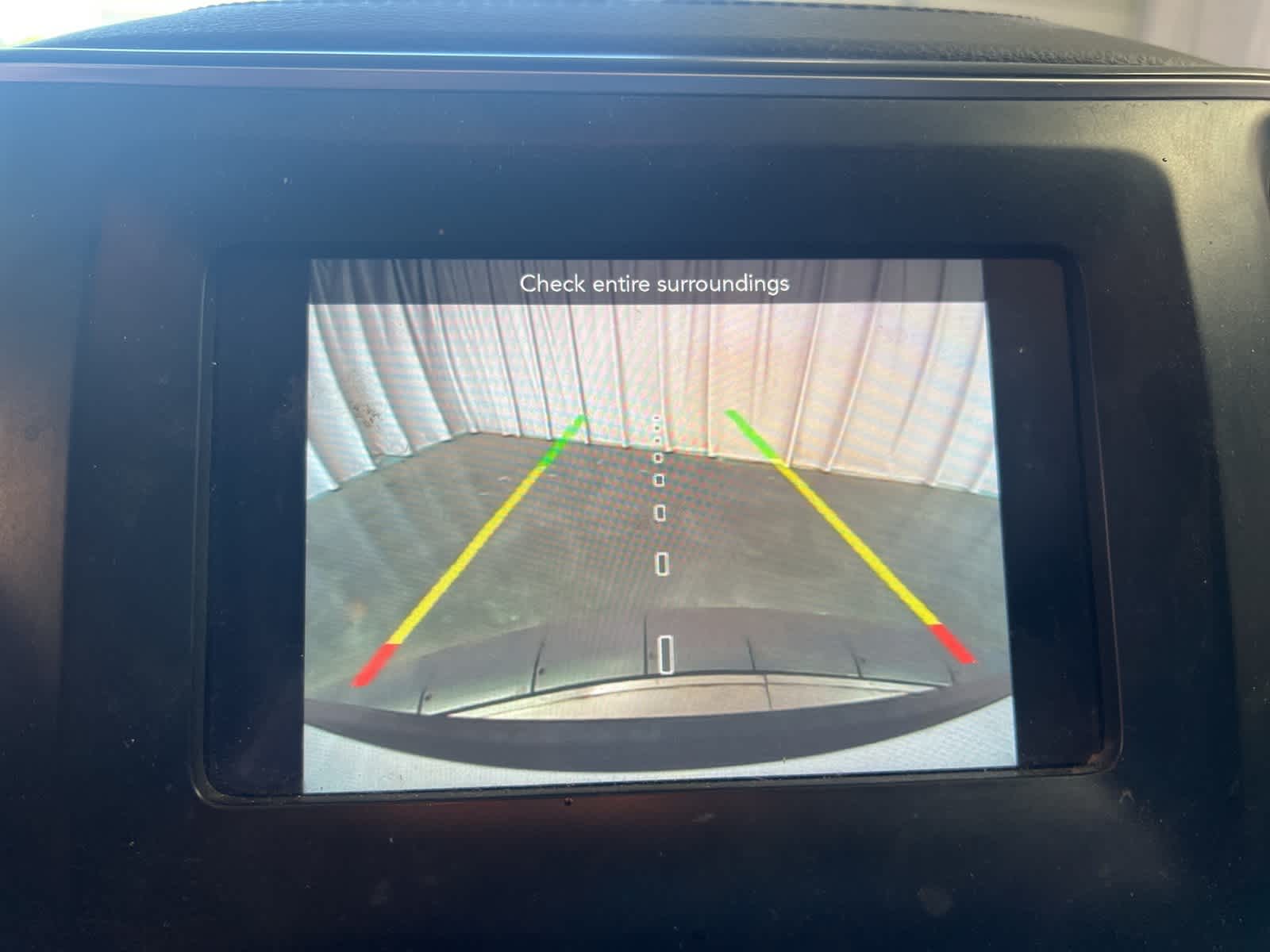 Thumbnail: 2019 Jeep Cherokee - 21