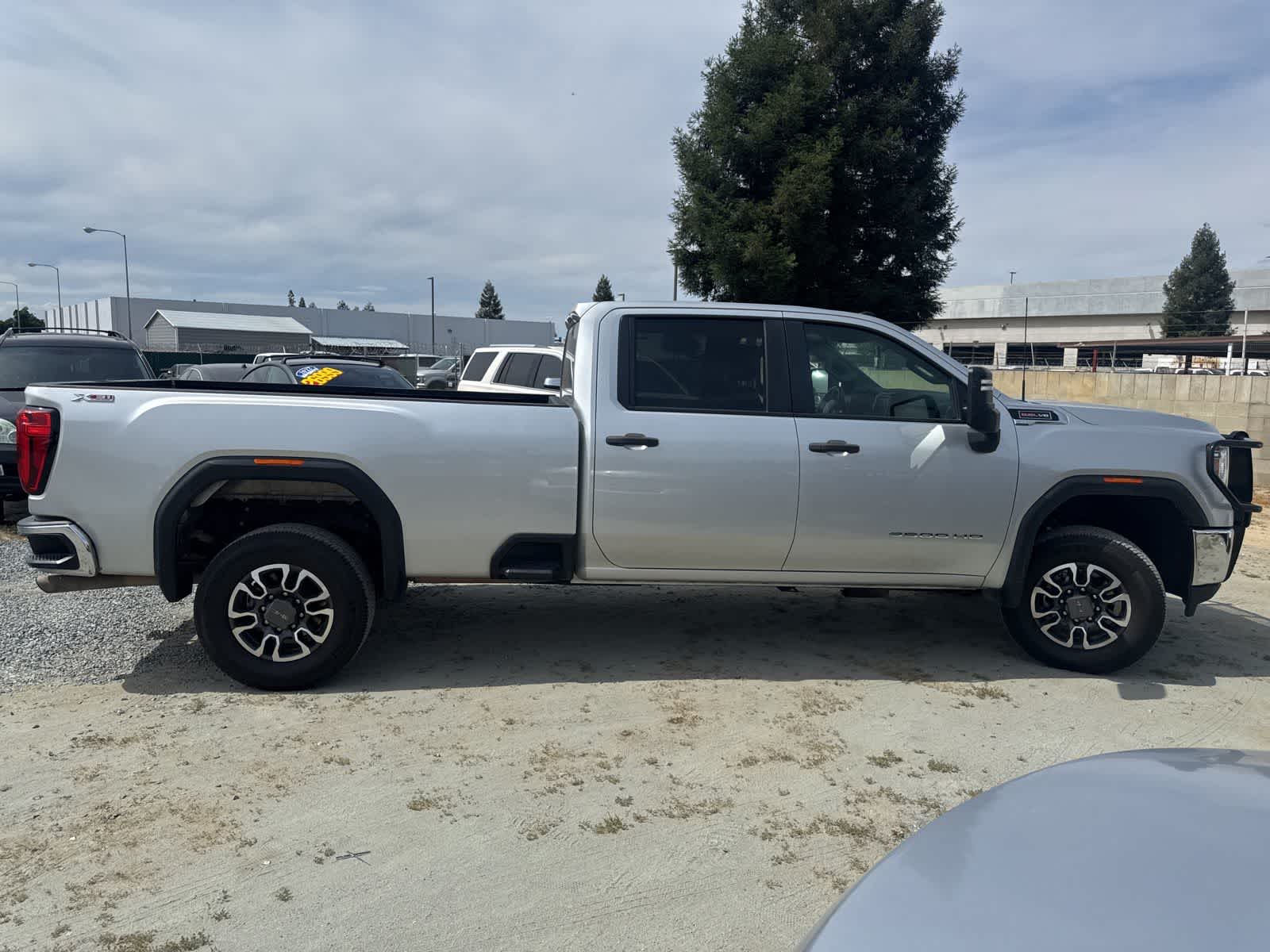 Thumbnail: 2021 GMC Sierra 3500 - 4