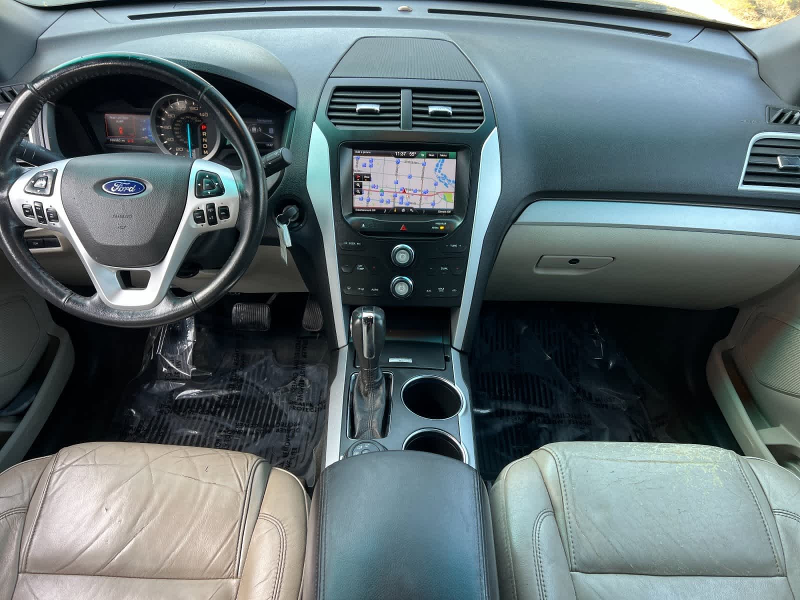 Thumbnail: 2014 Ford Explorer - 4