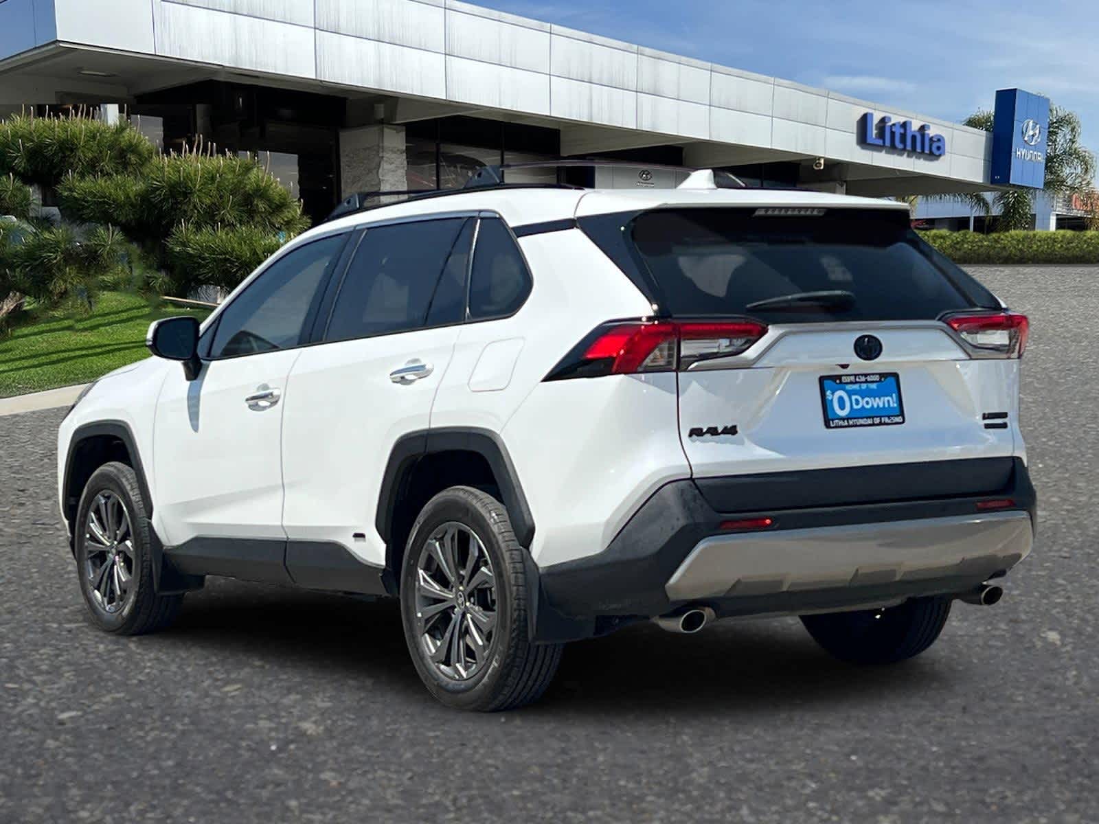 Thumbnail: 2023 Toyota RAV4 - 6