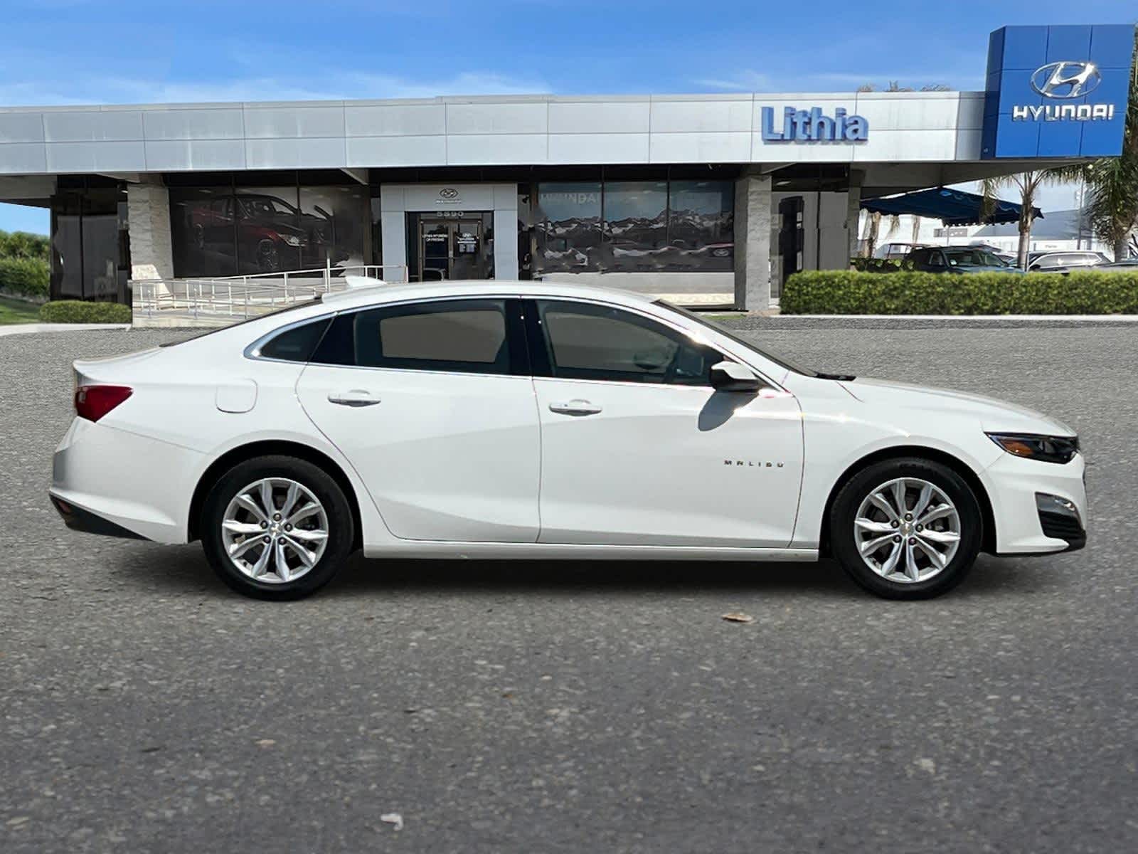 Thumbnail: 2023 Chevrolet Malibu - 8