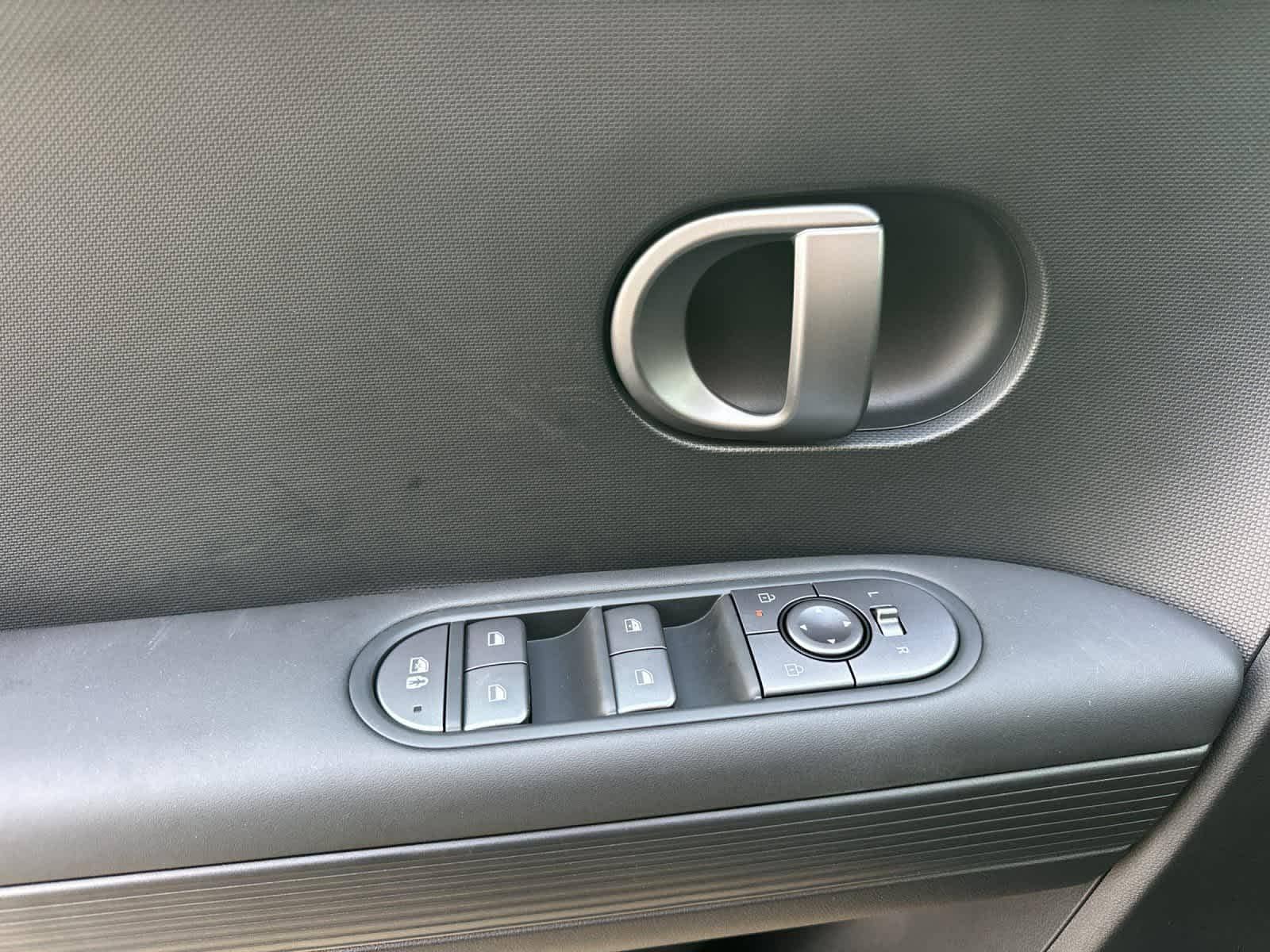 Thumbnail: 2026 Hyundai Ioniq 5 - 12