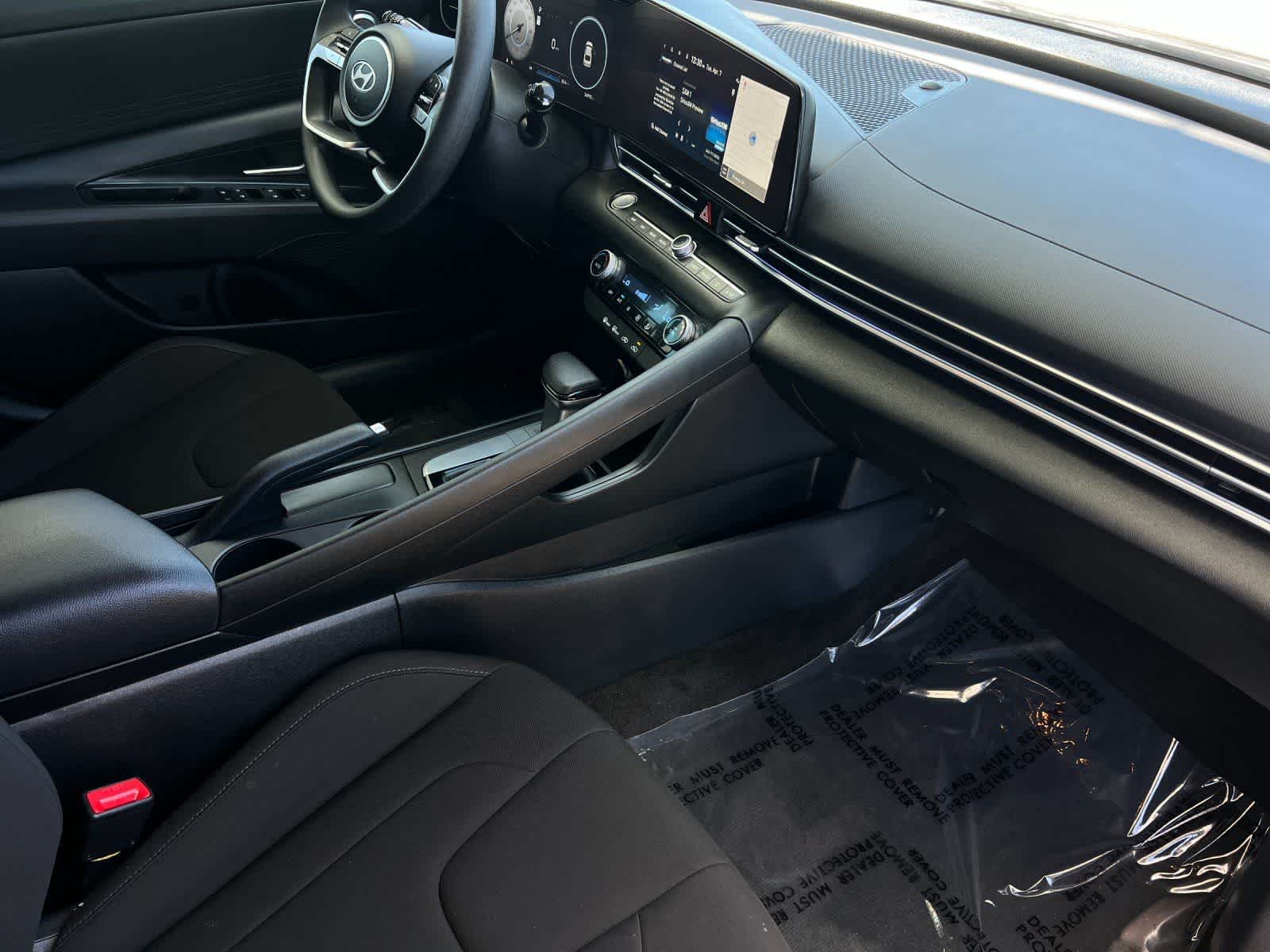 Thumbnail: 2024 Hyundai Elantra - 16