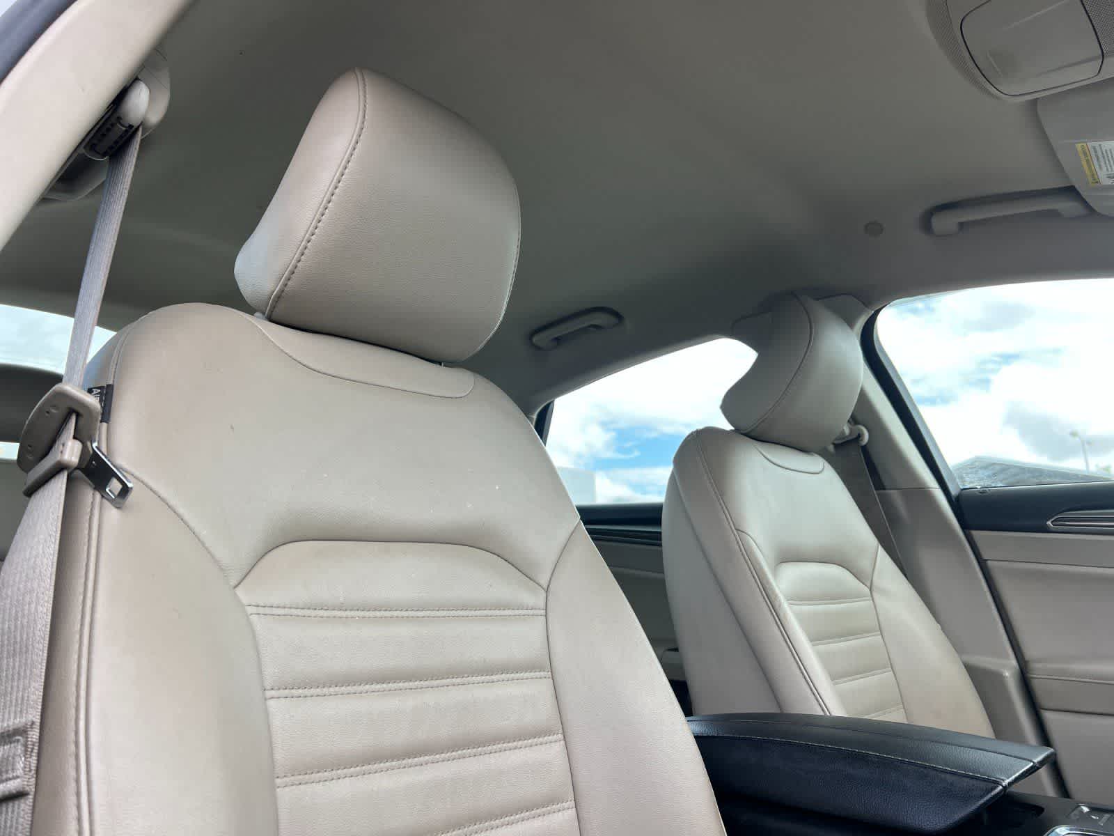 Thumbnail: 2017 Ford Fusion - 17