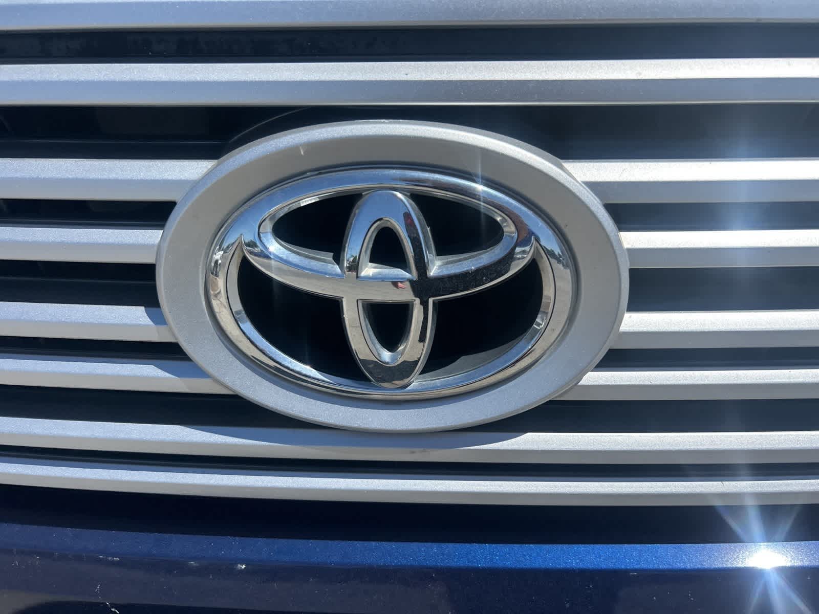 Thumbnail: 2014 Toyota Tundra - 3