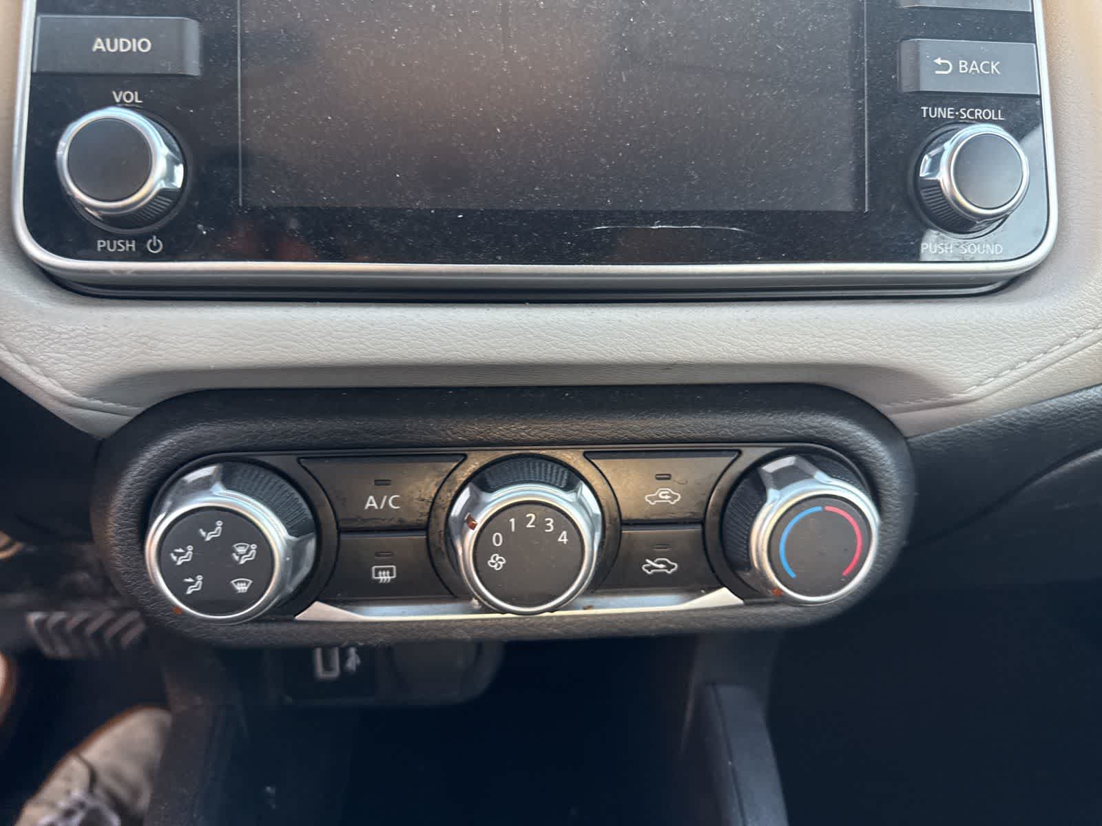 Thumbnail: 2021 Nissan Versa - 31