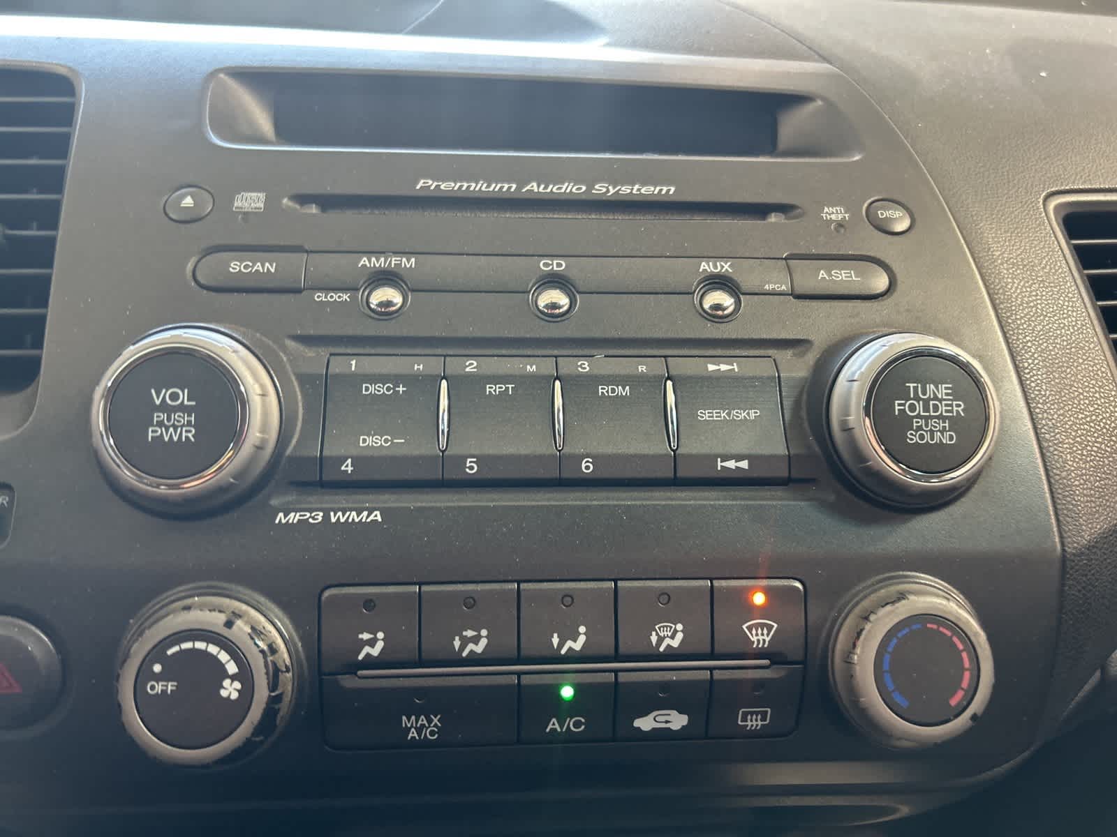 Thumbnail: 2011 Honda Civic - 27