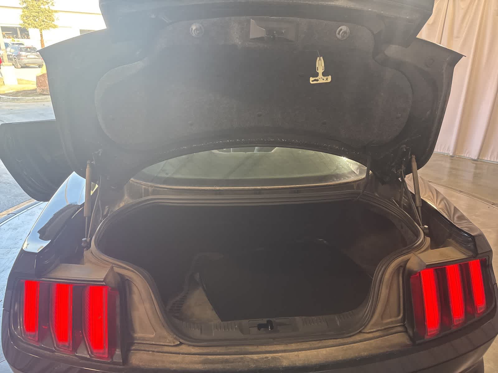 Thumbnail: 2015 Ford Mustang - 10