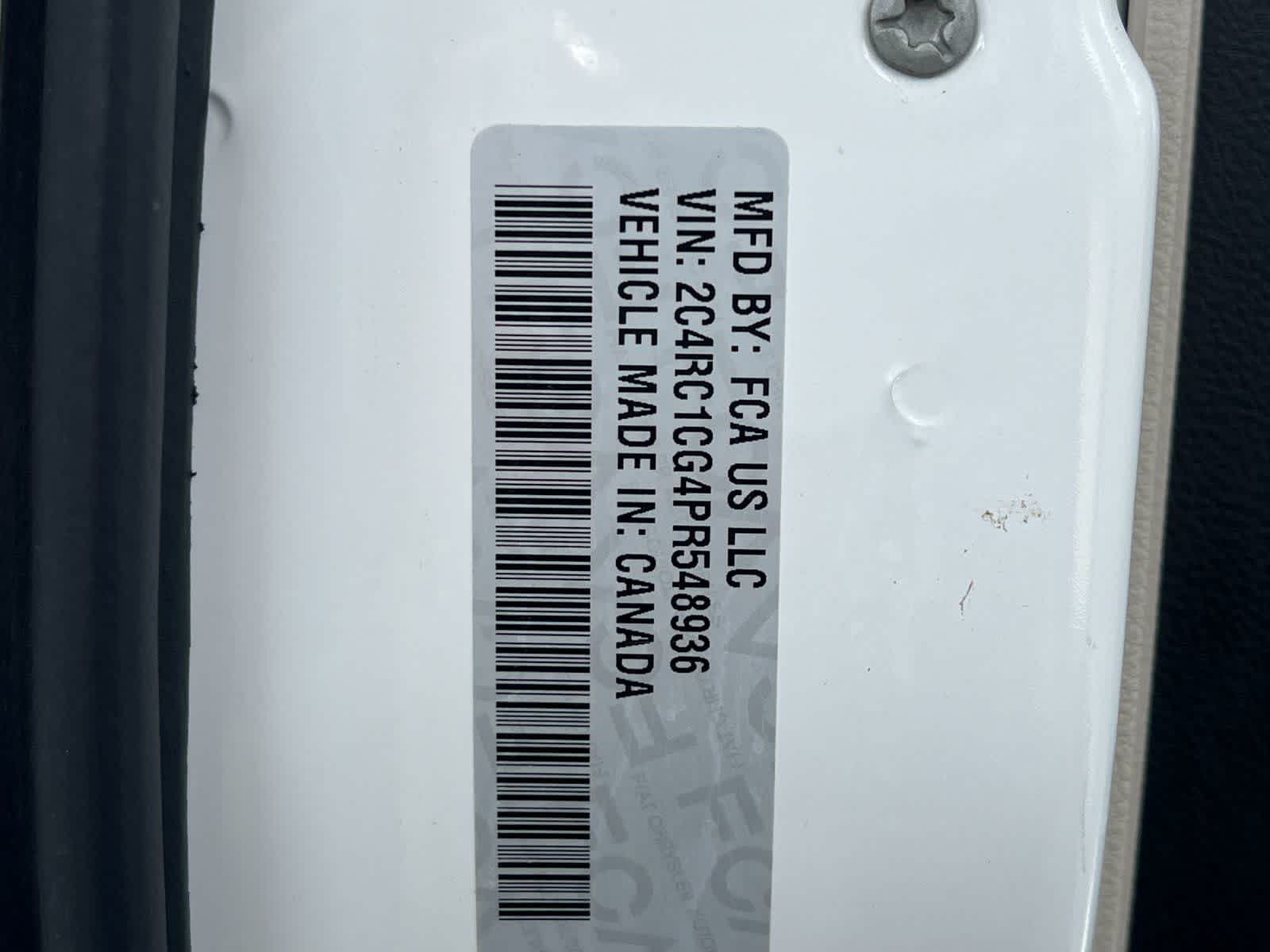 Thumbnail: 2023 Chrysler Voyager - 31