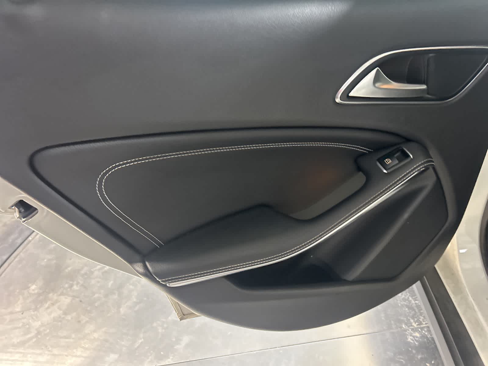 Thumbnail: 2016 Mercedes-Benz GLA - 18