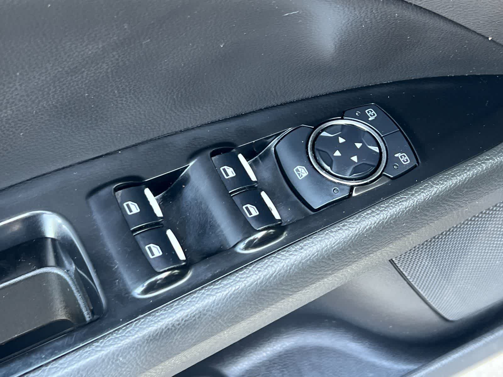 Thumbnail: 2014 Ford Fusion - 14