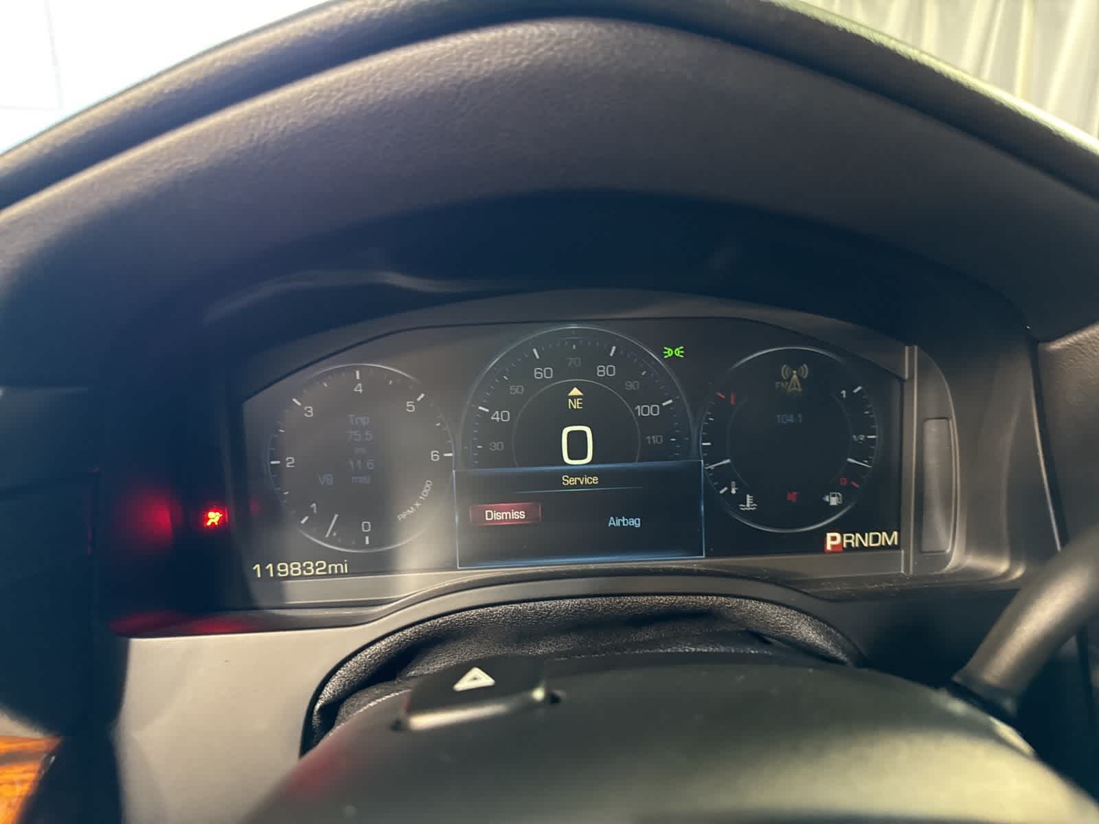 Thumbnail: 2015 Cadillac Escalade - 21