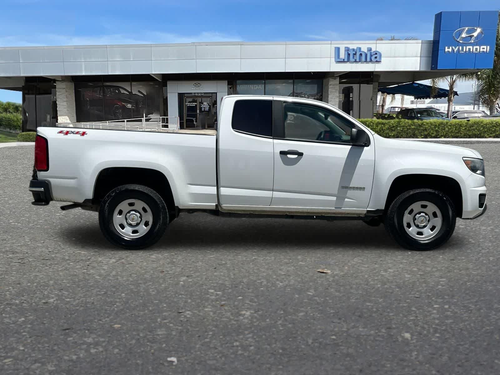 Thumbnail: 2019 Chevrolet Colorado - 9