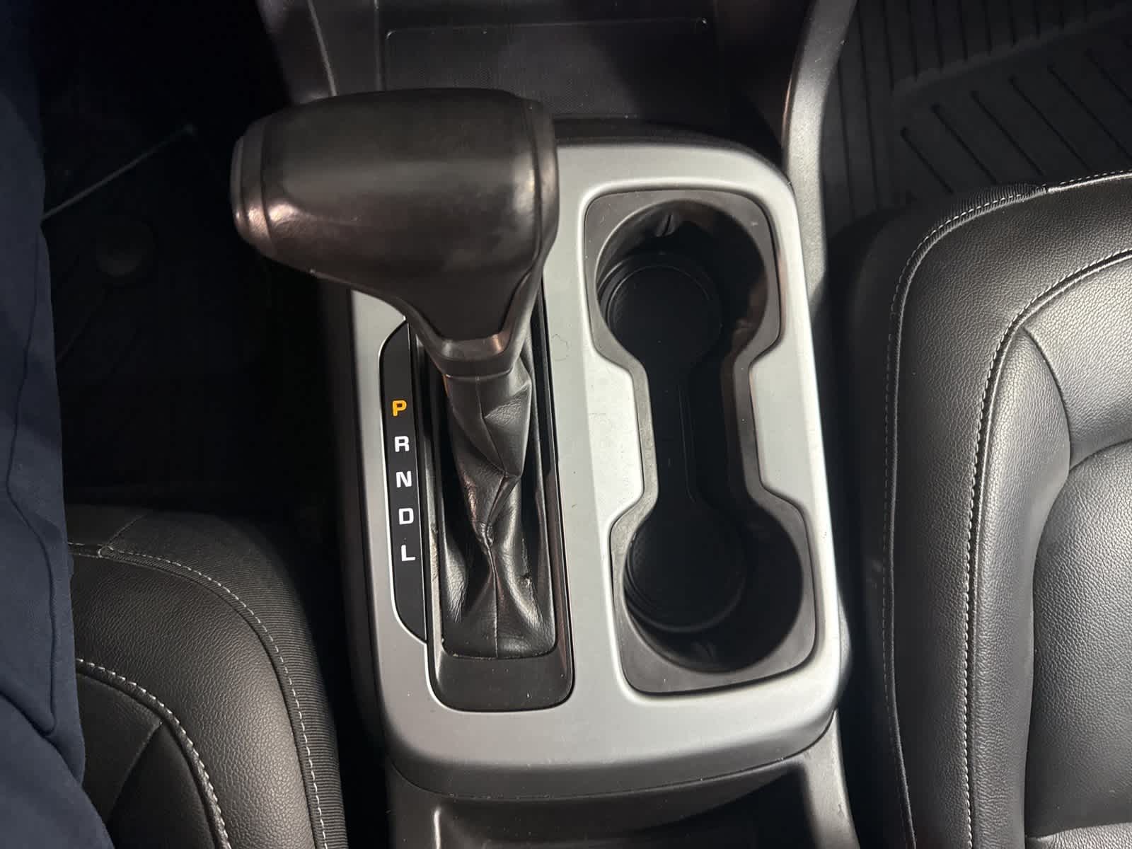 Thumbnail: 2018 Chevrolet Colorado - 28