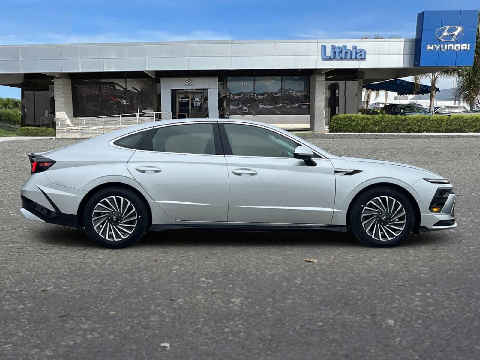 Thumbnail: 2026 Hyundai Sonata - 8