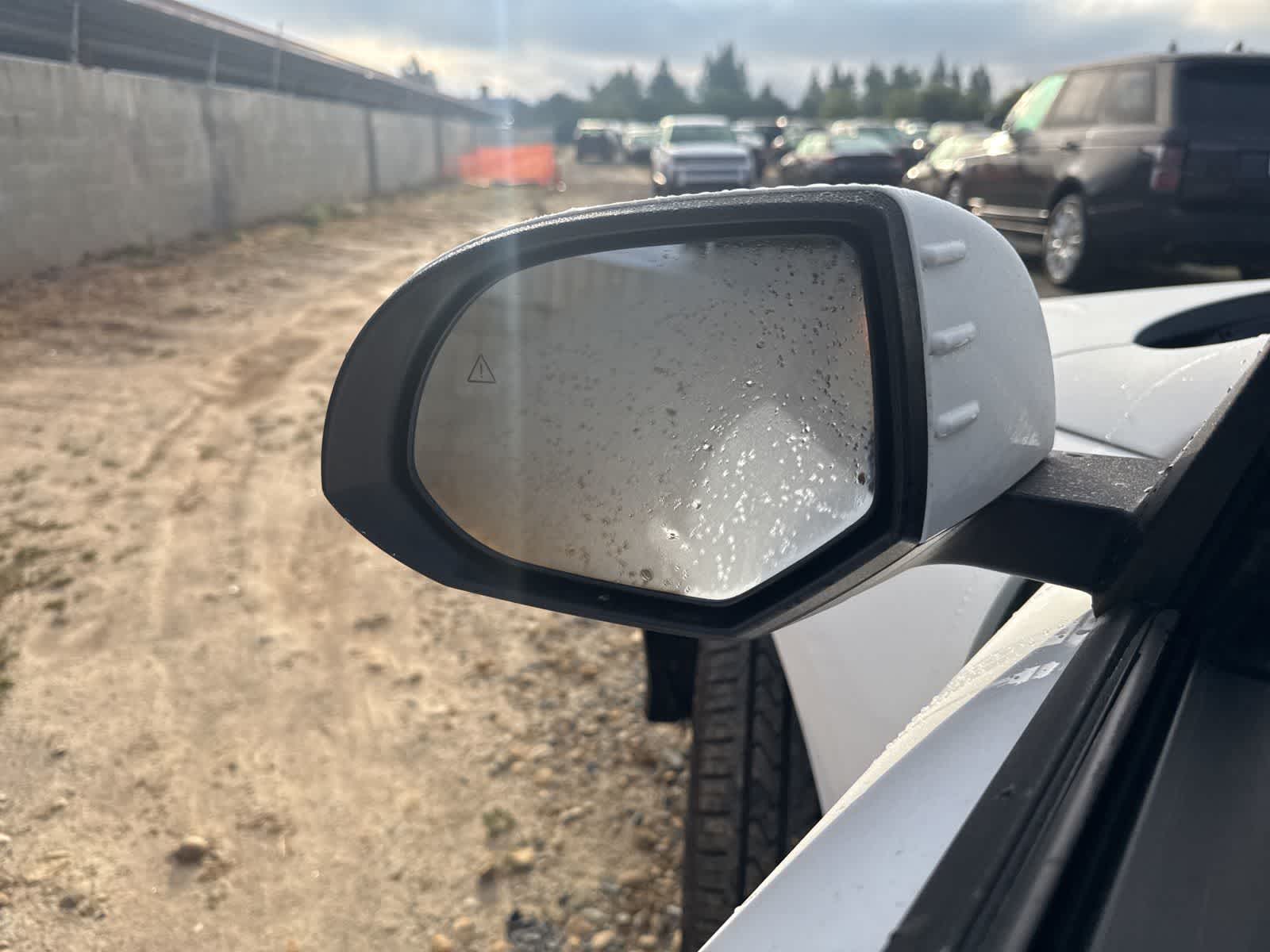 Thumbnail: 2023 Hyundai Ioniq 6 - 16