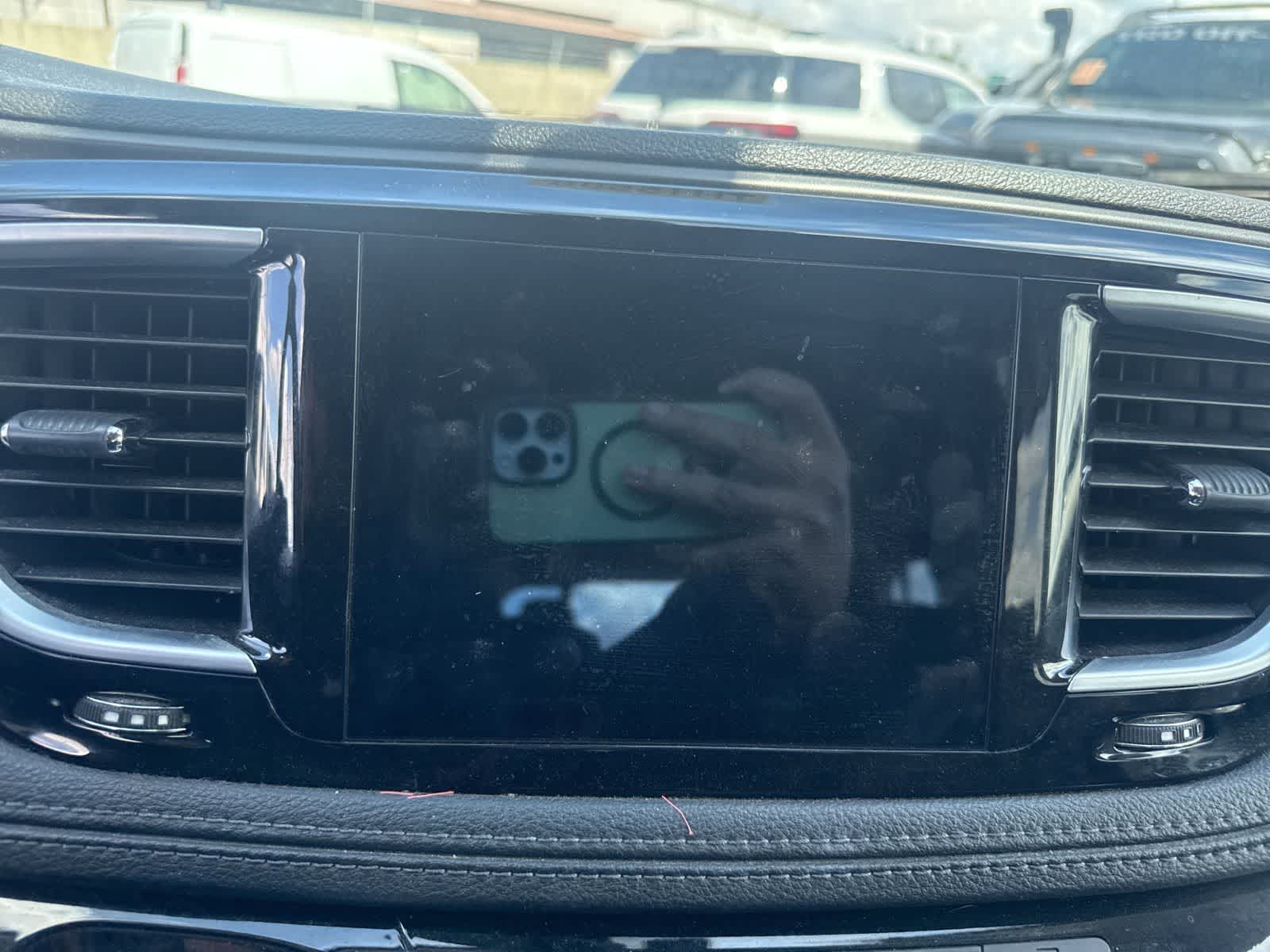 Thumbnail: 2020 Chrysler Pacifica - 25