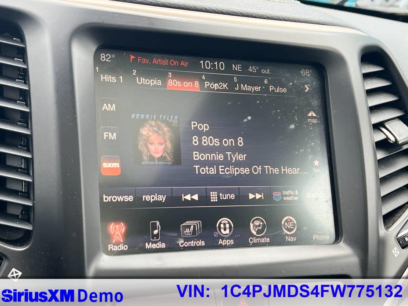 Thumbnail: 2015 Jeep Cherokee - 31