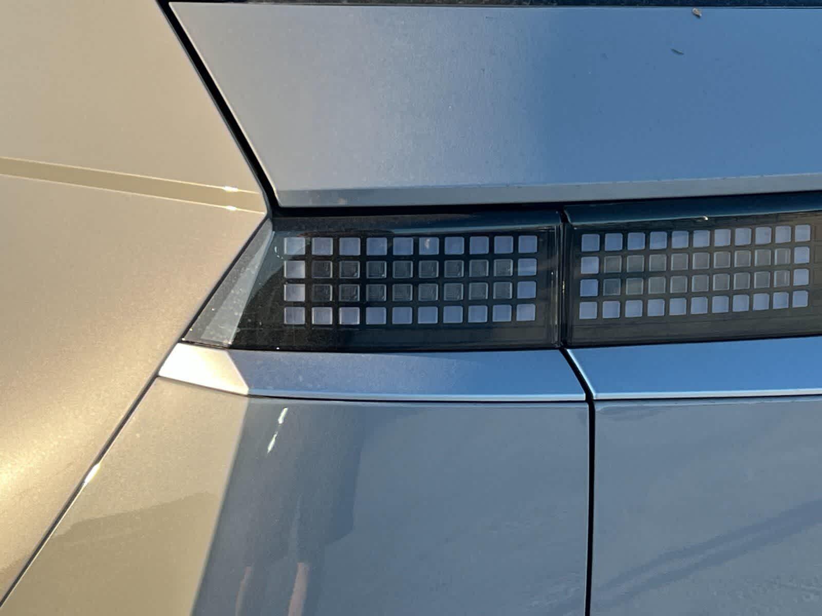 Thumbnail: 2026 Hyundai Ioniq 5 - 27