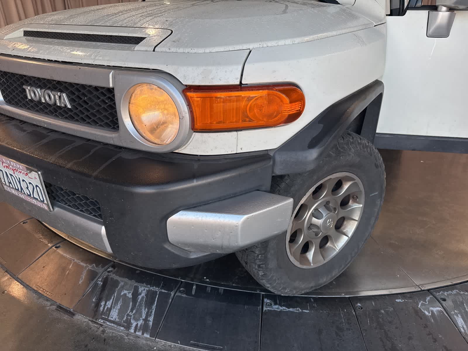 Thumbnail: 2013 Toyota FJ Cruiser - 11