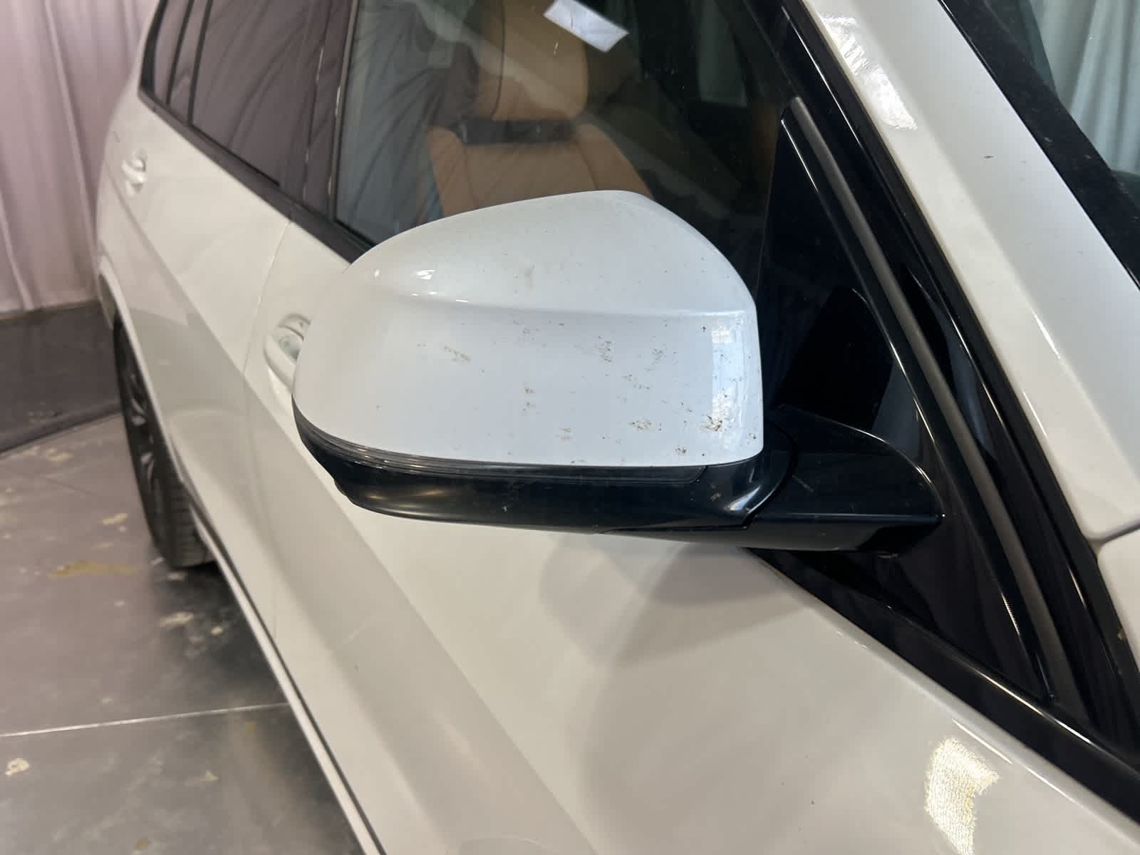 Thumbnail: 2022 BMW X7 - 6