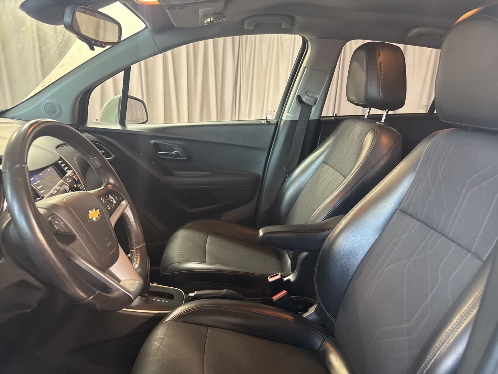 Thumbnail: 2018 Chevrolet Trax - 20