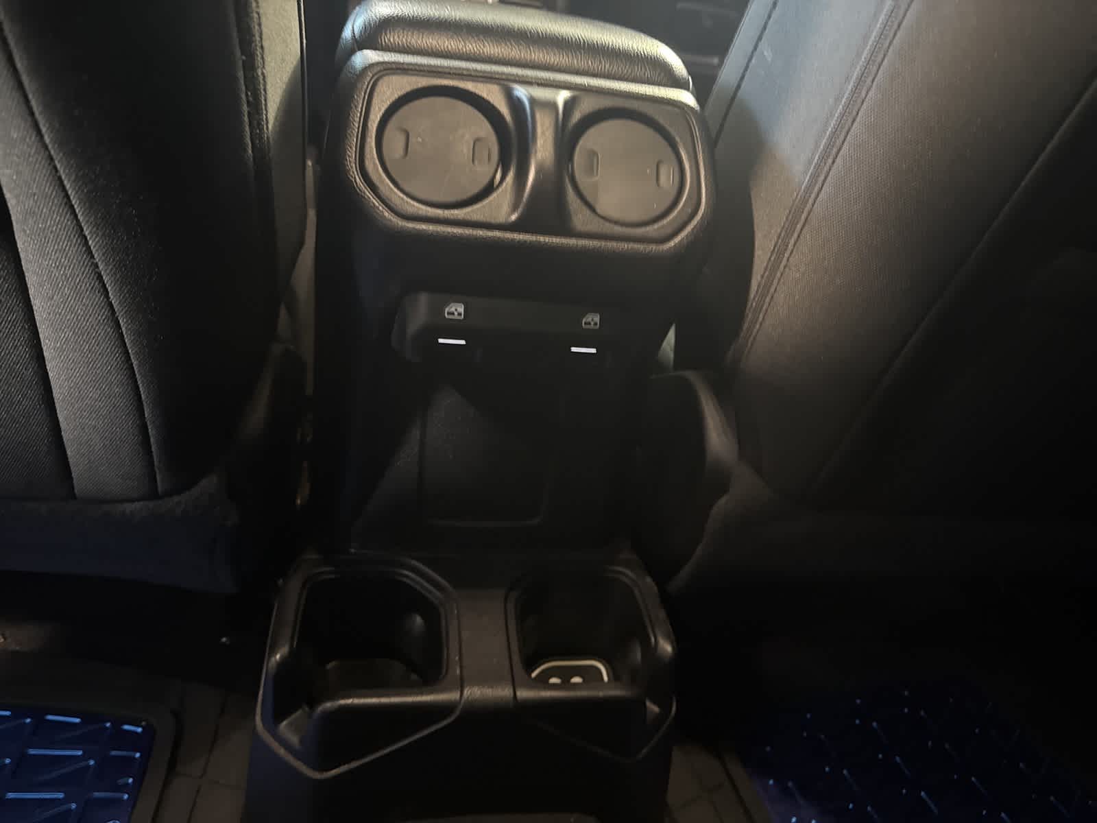 Thumbnail: 2020 Jeep Wrangler - 17