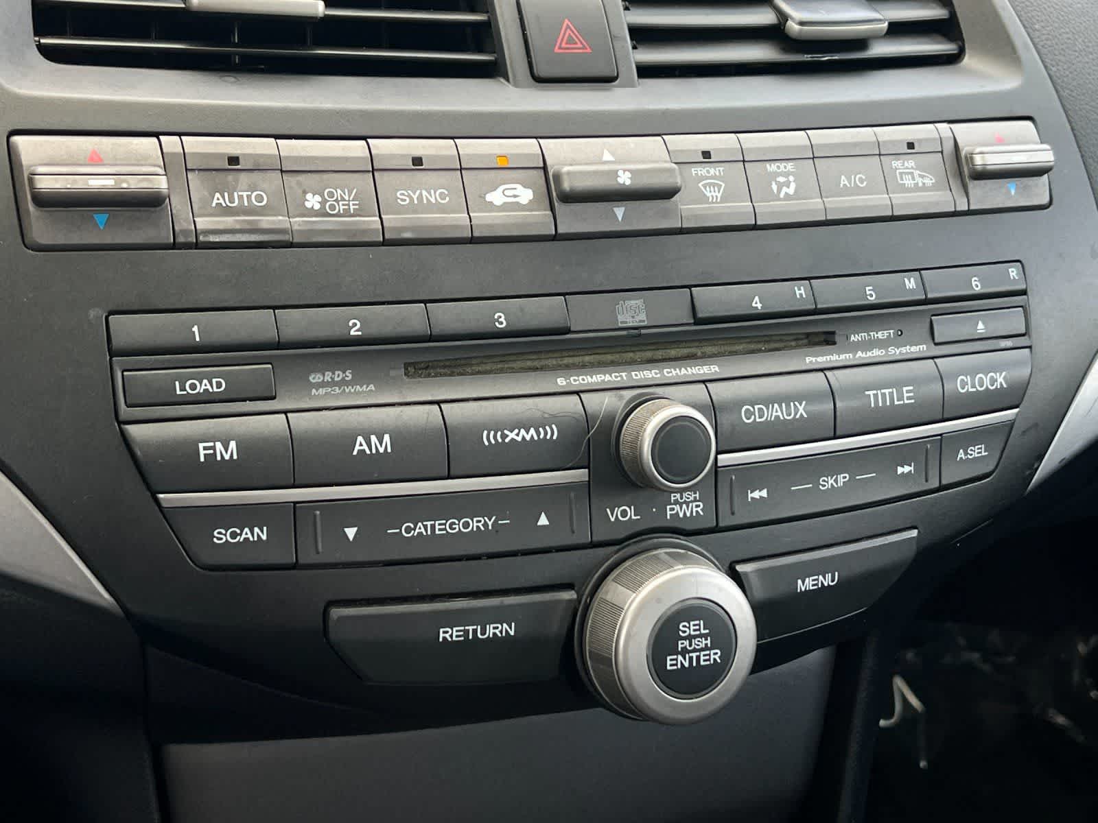 Thumbnail: 2011 Honda Accord - 19