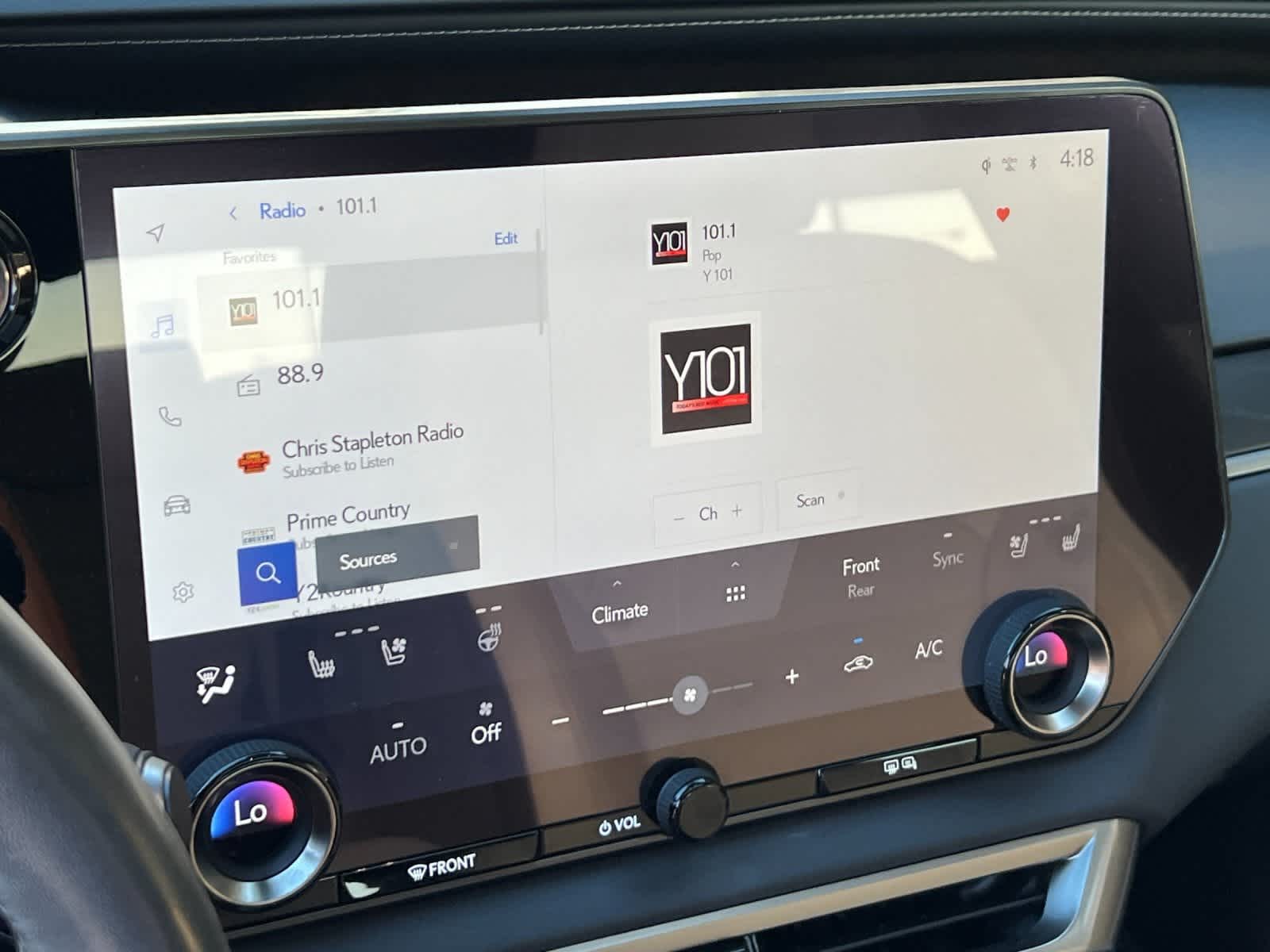 Thumbnail: 2023 Lexus RX - 18