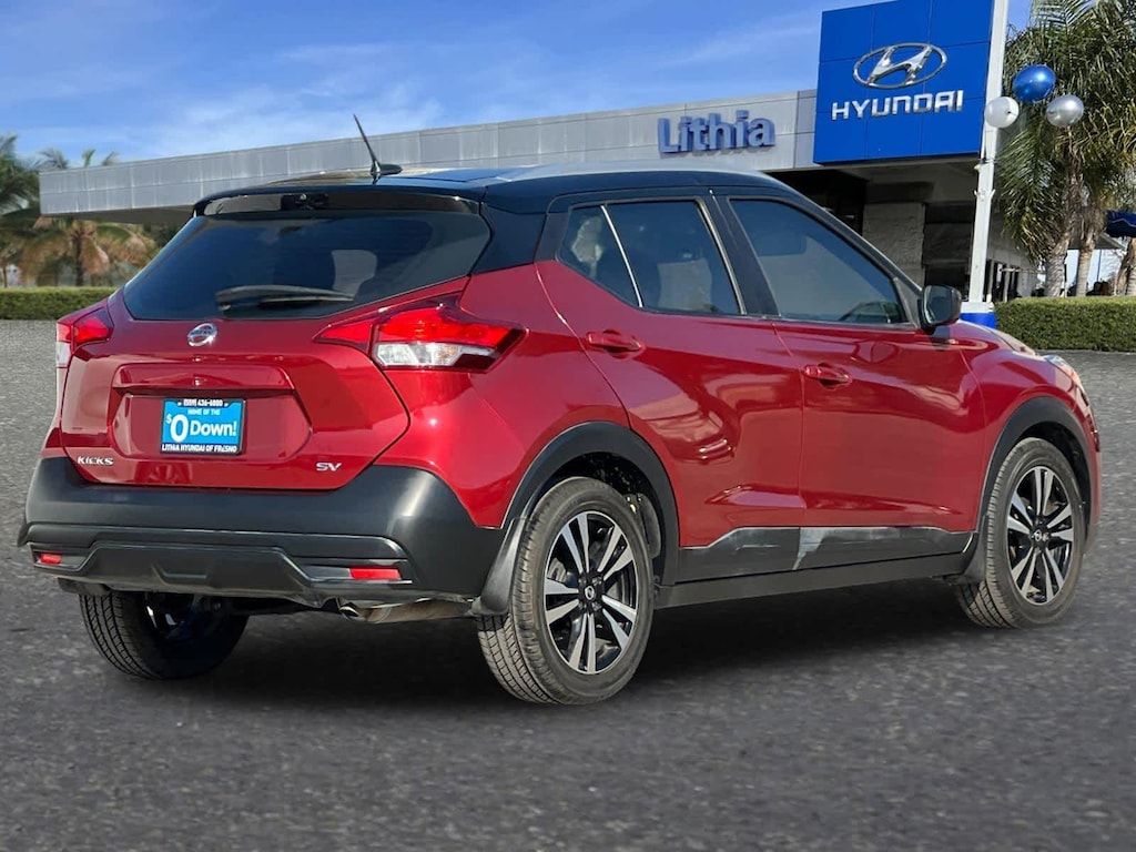 Used 2019 Nissan Kicks SV SUV