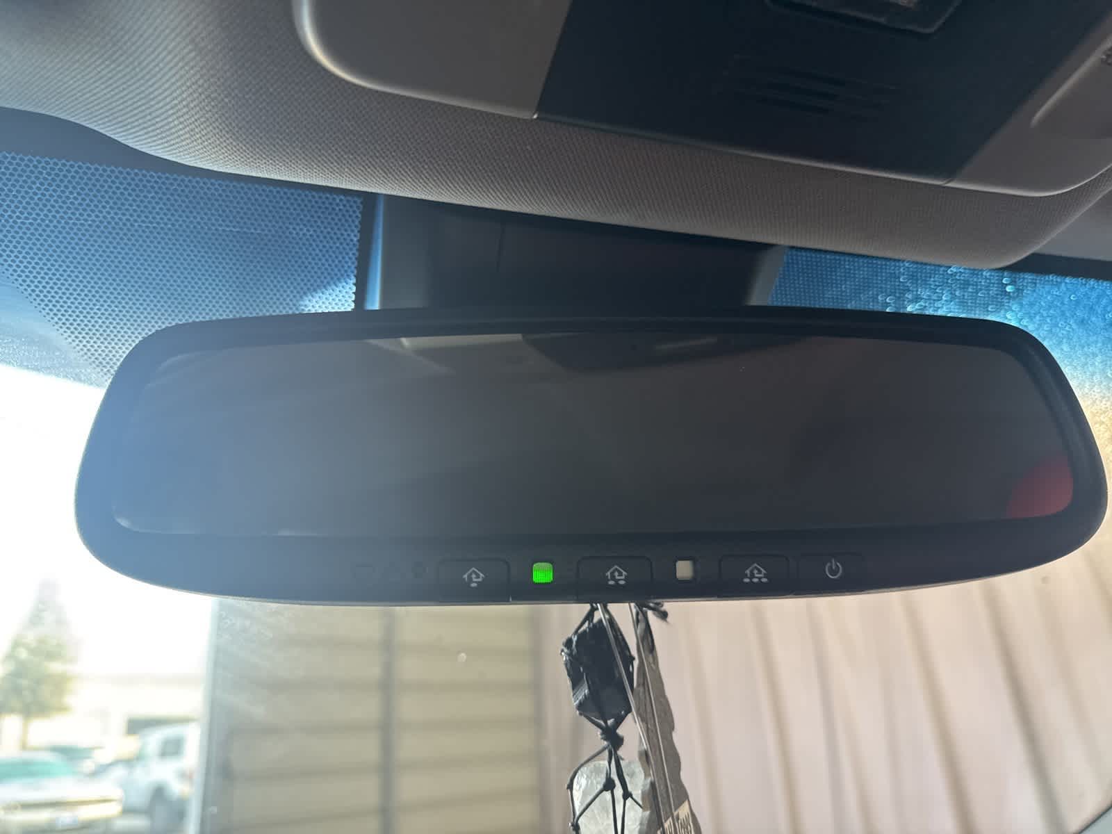 Thumbnail: 2019 Toyota Camry - 26