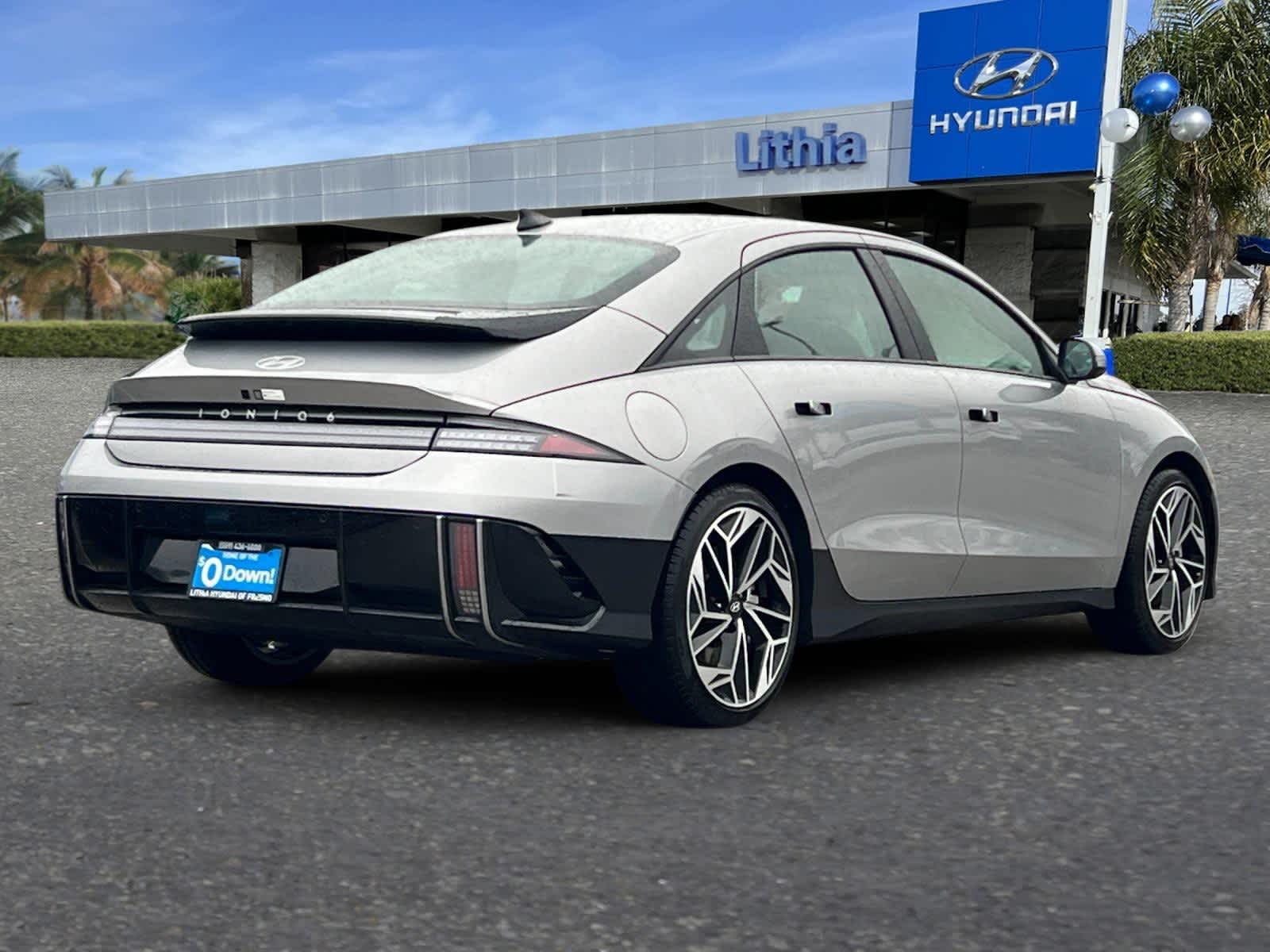 2025 Hyundai Ioniq 6 SEL photo 2