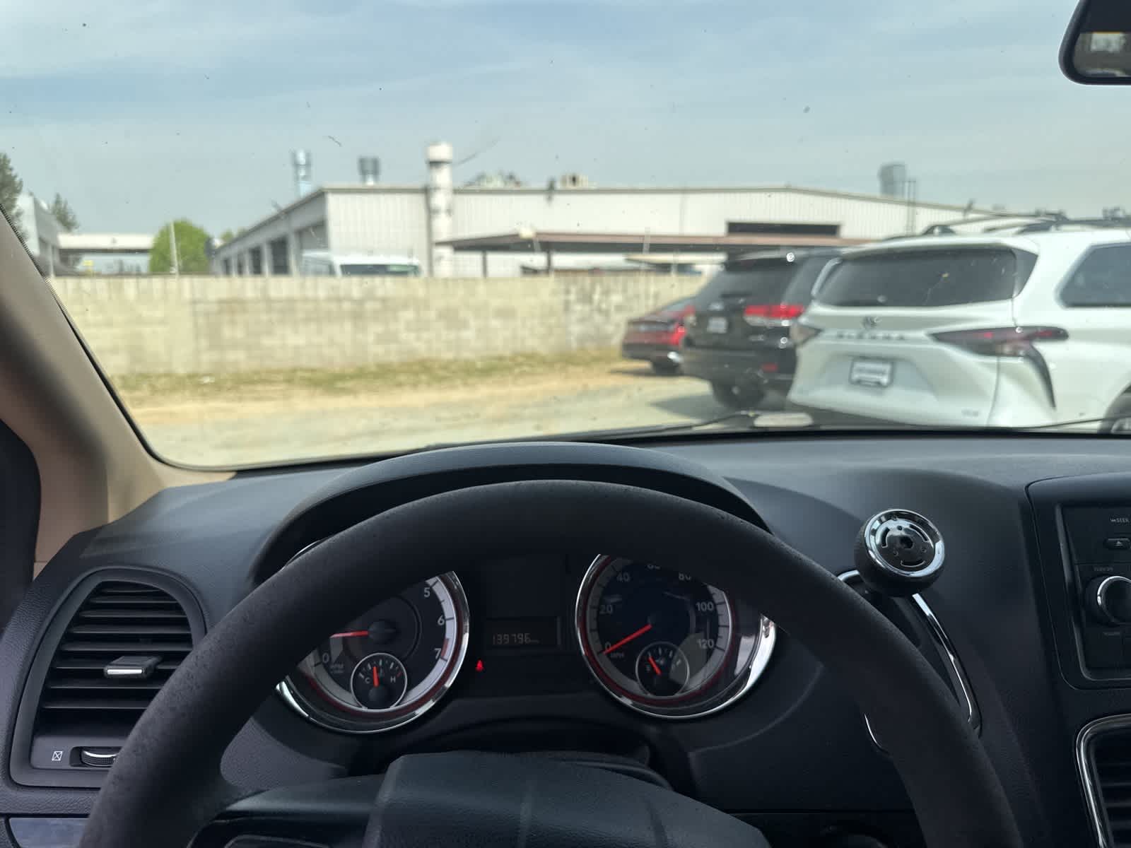 Thumbnail: 2016 Dodge Grand Caravan - 24