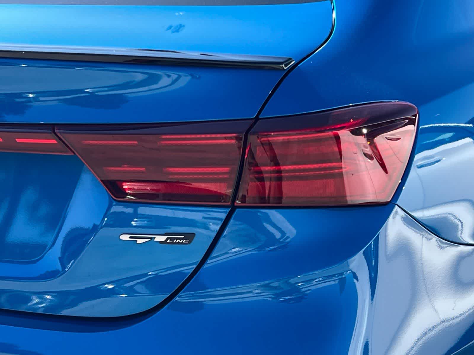 Thumbnail: 2023 Kia Forte - 27