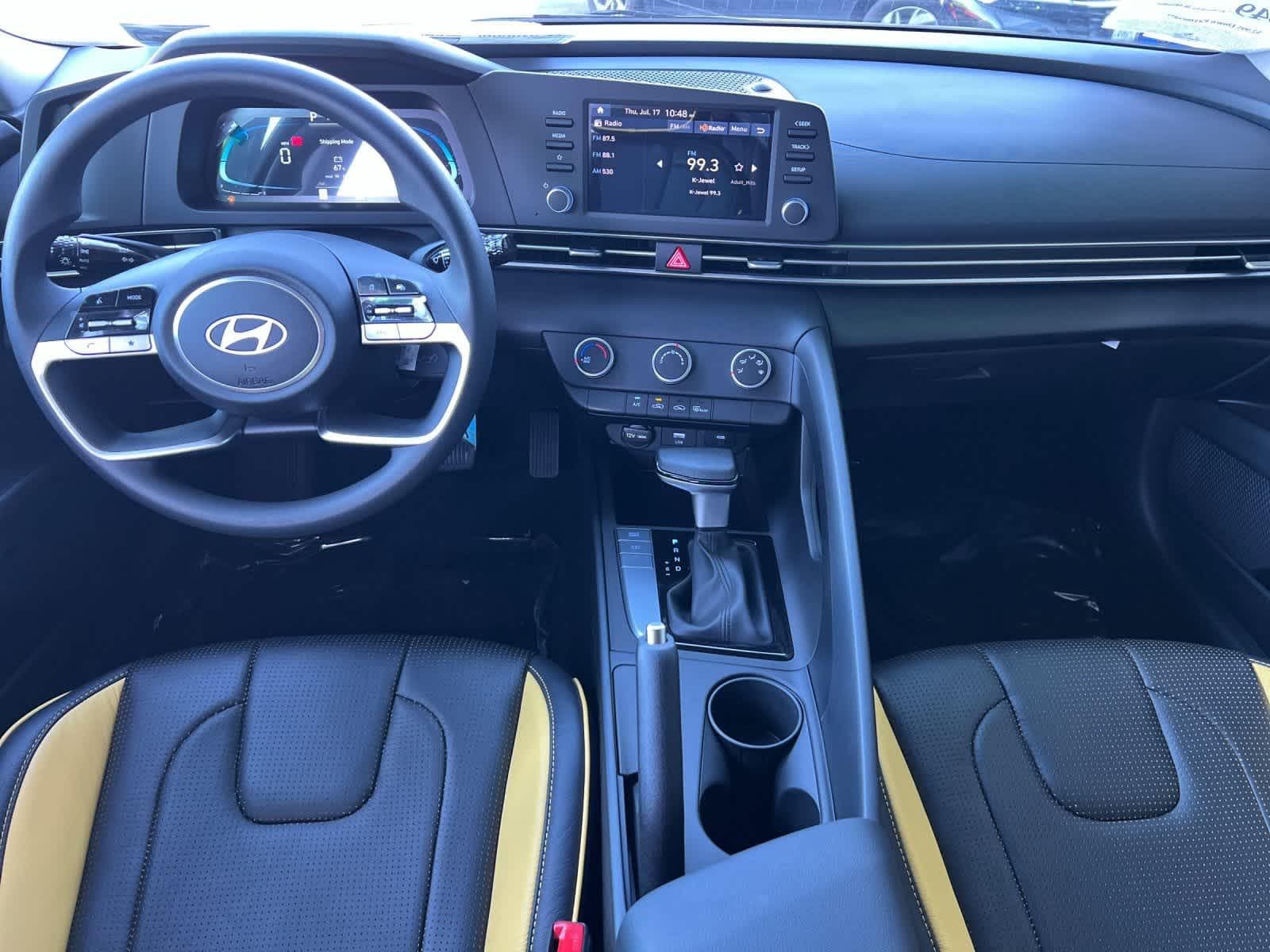 Thumbnail: 2025 Hyundai Elantra - 4