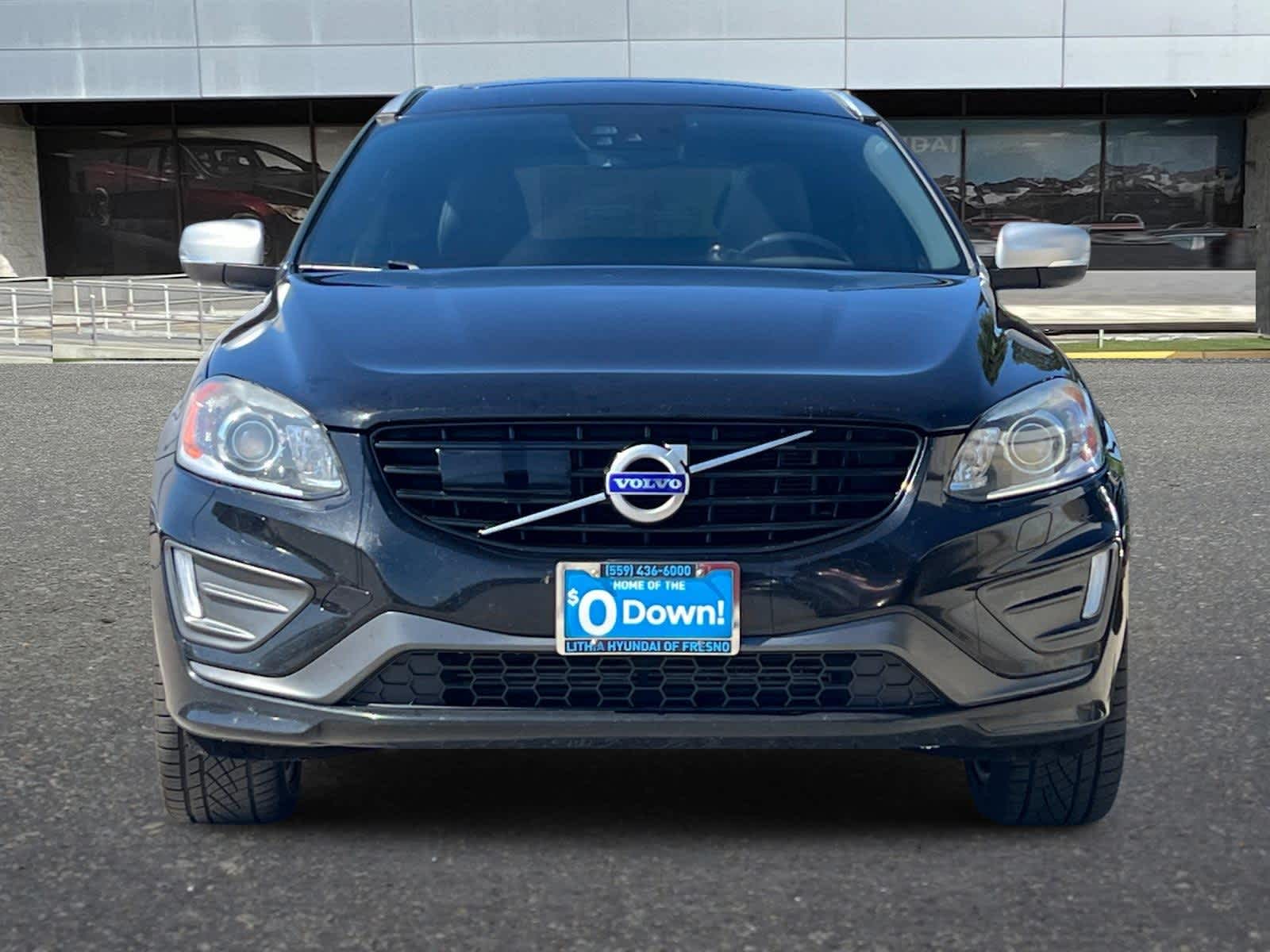 Thumbnail: 2017 Volvo XC60 - 11