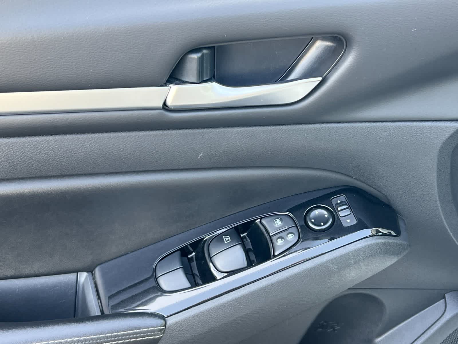 Thumbnail: 2023 Nissan Altima - 13