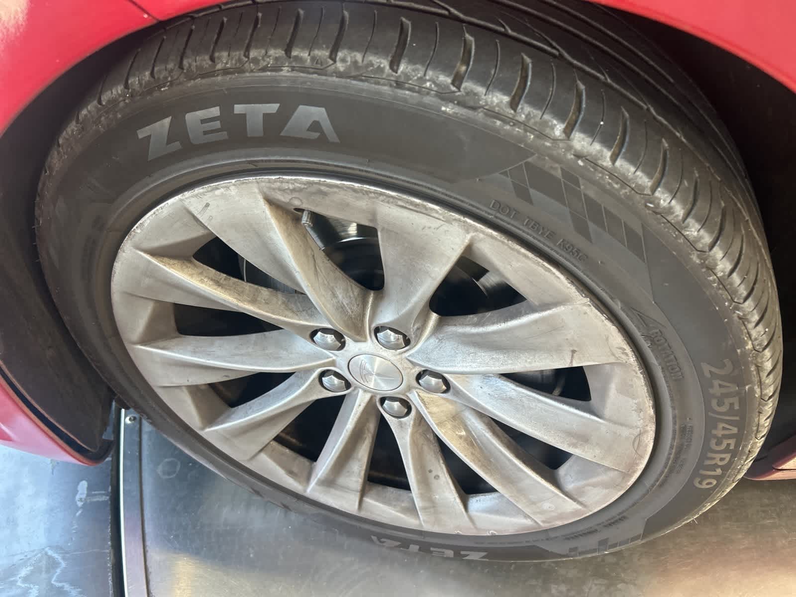 Thumbnail: 2018 Tesla Model S - 17