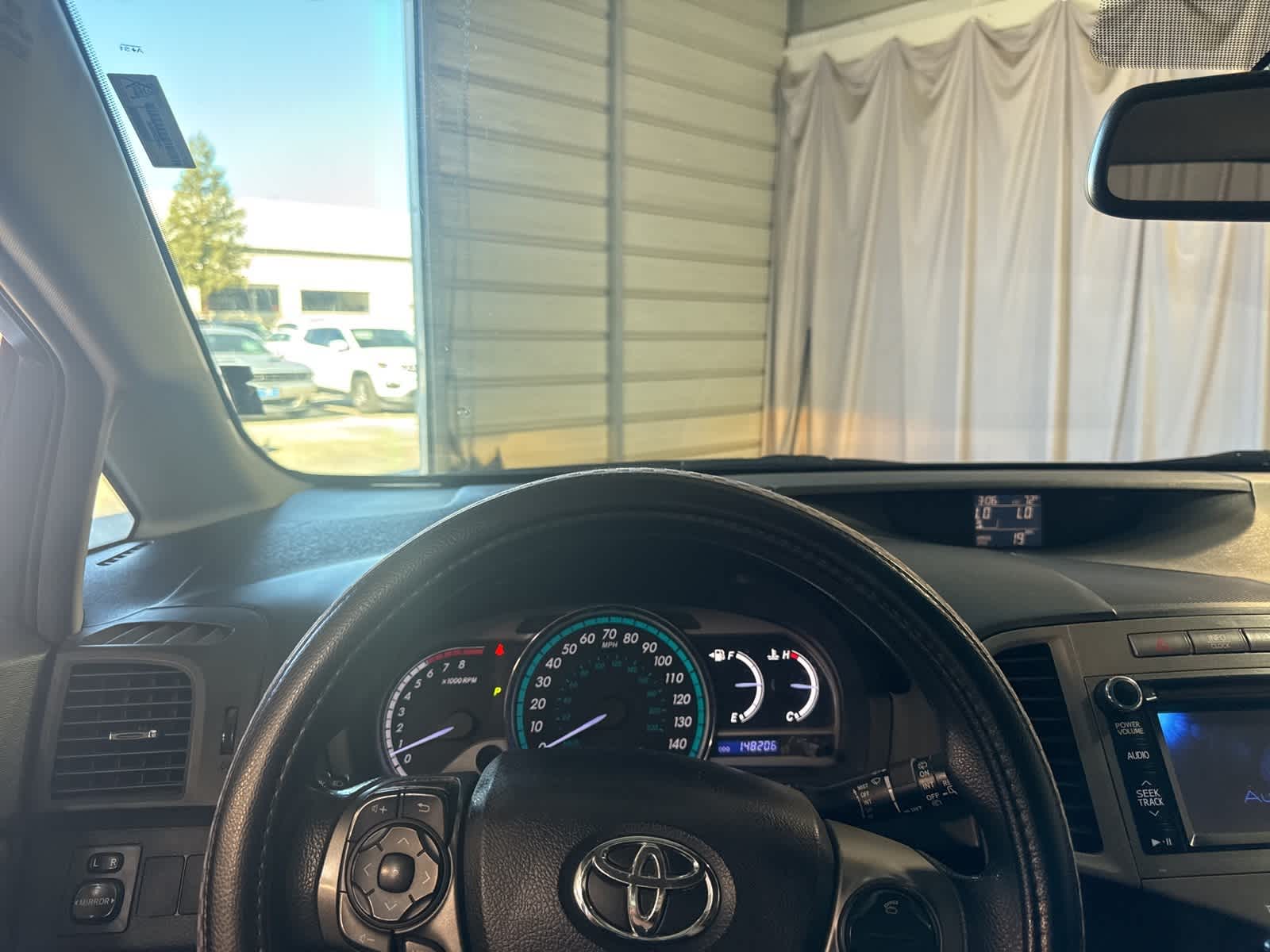 Thumbnail: 2013 Toyota Venza - 22